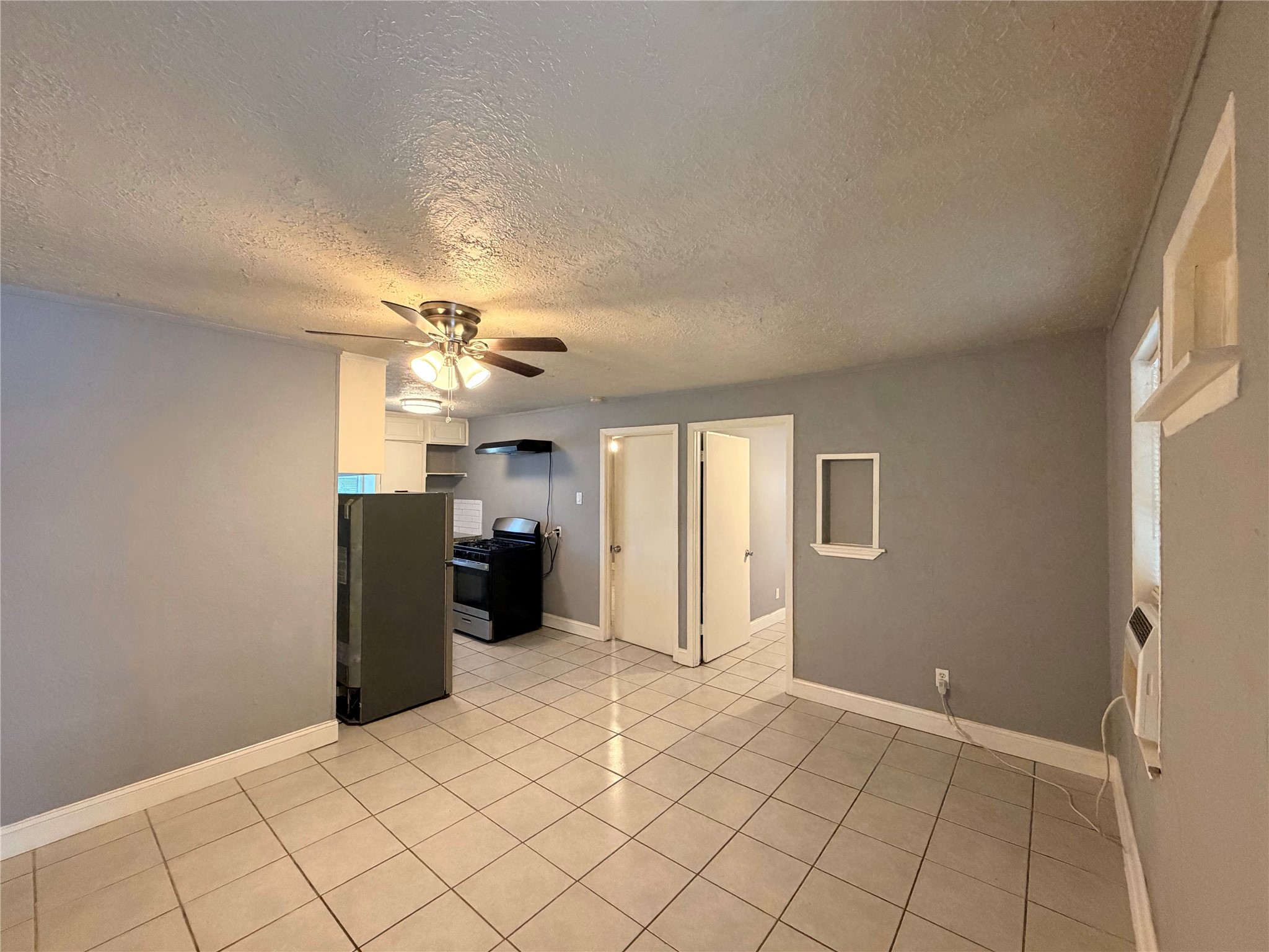 311 Randall Street 4 Property Photo 1