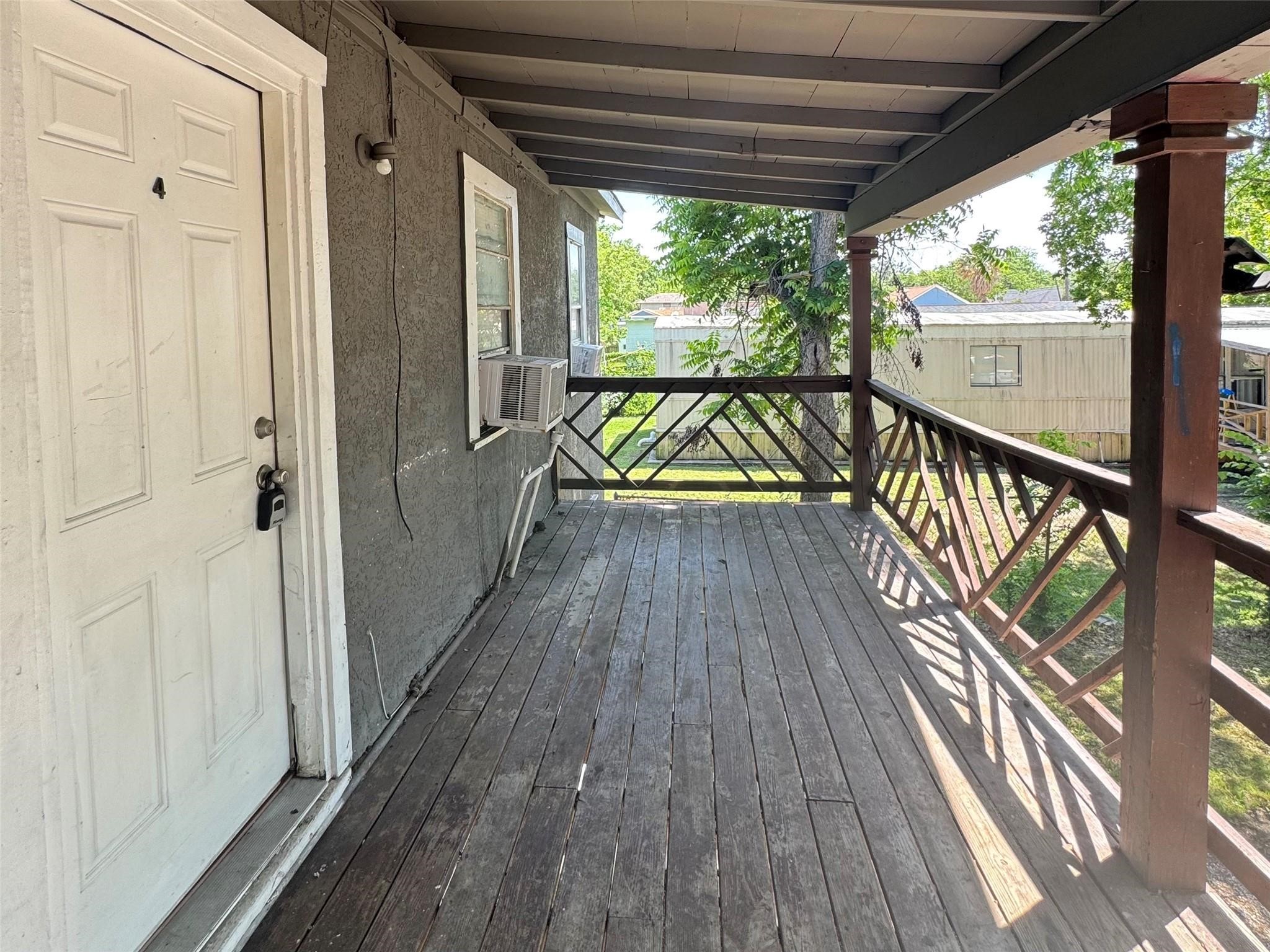 311 Randall Street 4 Property Photo 2