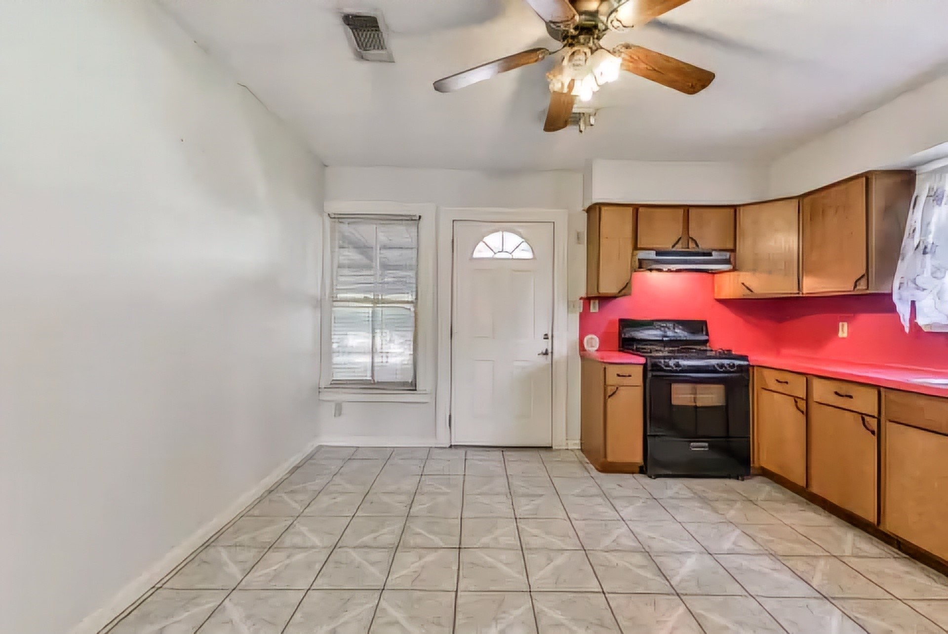 212 Danna Lane Property Photo 14