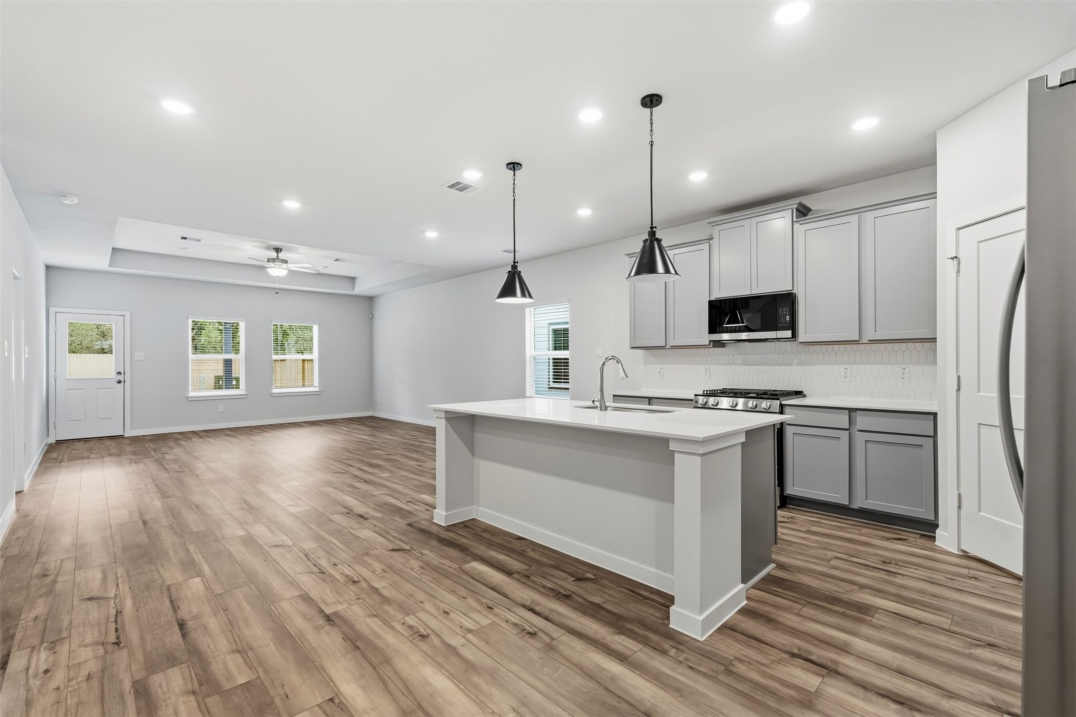 8531 Light Rail Drive Property Photo 6