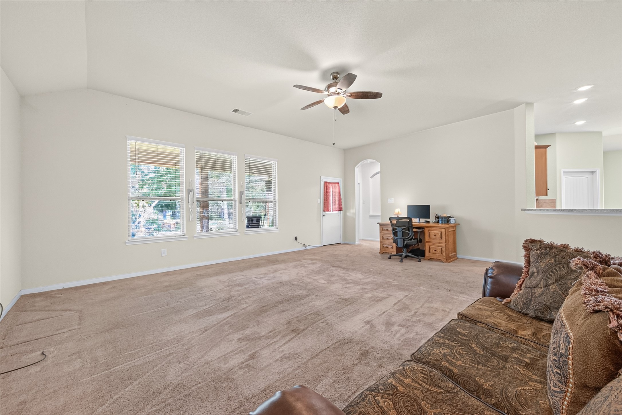 6169 White Oak Leaf Loop Property Photo 14