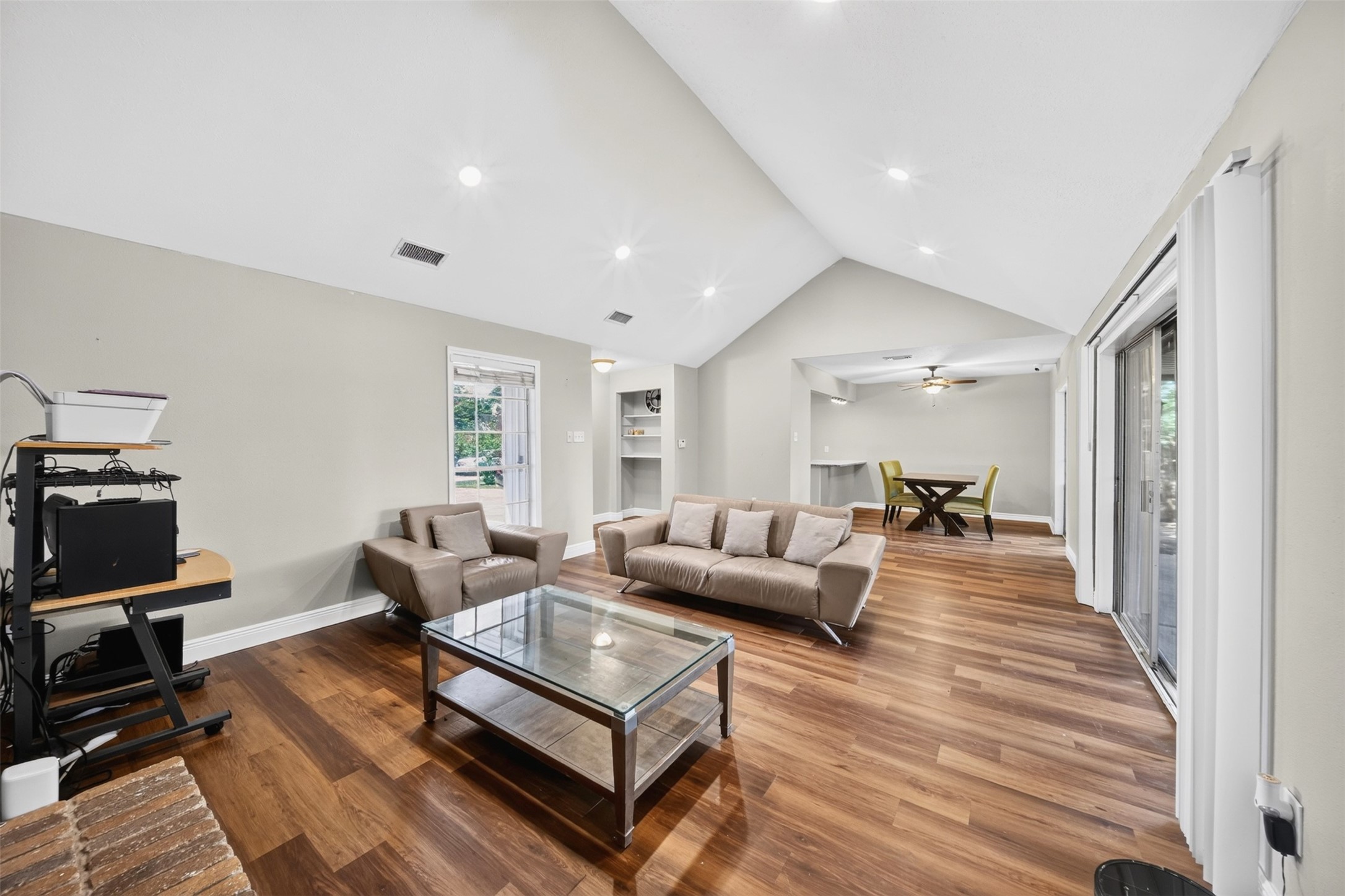 18046 Garden Manor Drive Property Photo 15