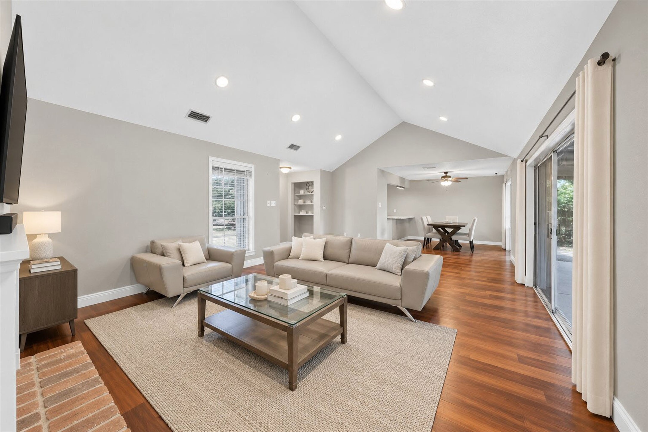 18046 Garden Manor Drive Property Photo 19