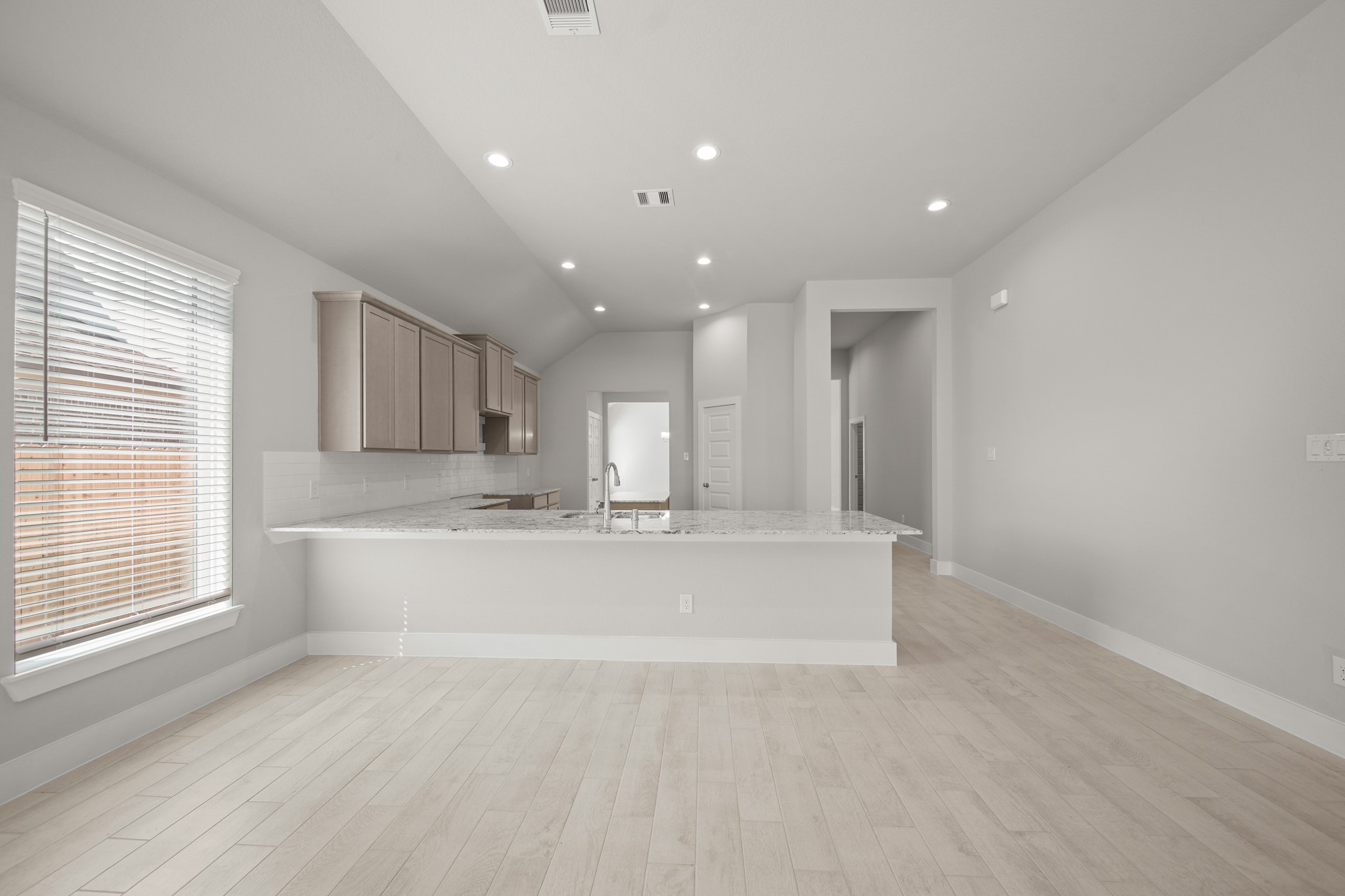 412 Elmbrook Terrace Way Property Photo 3