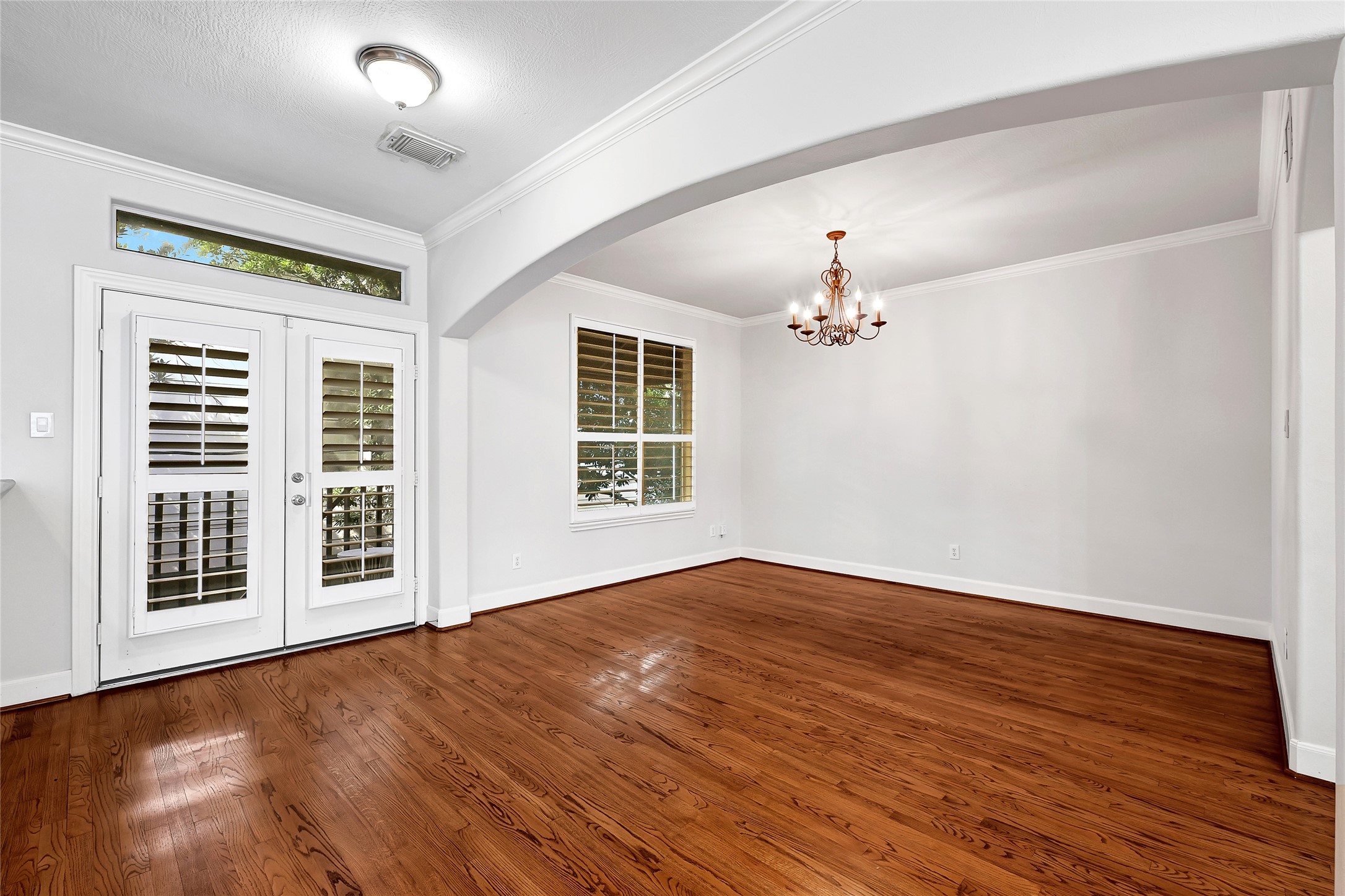 503 Roy Street B Property Photo 9