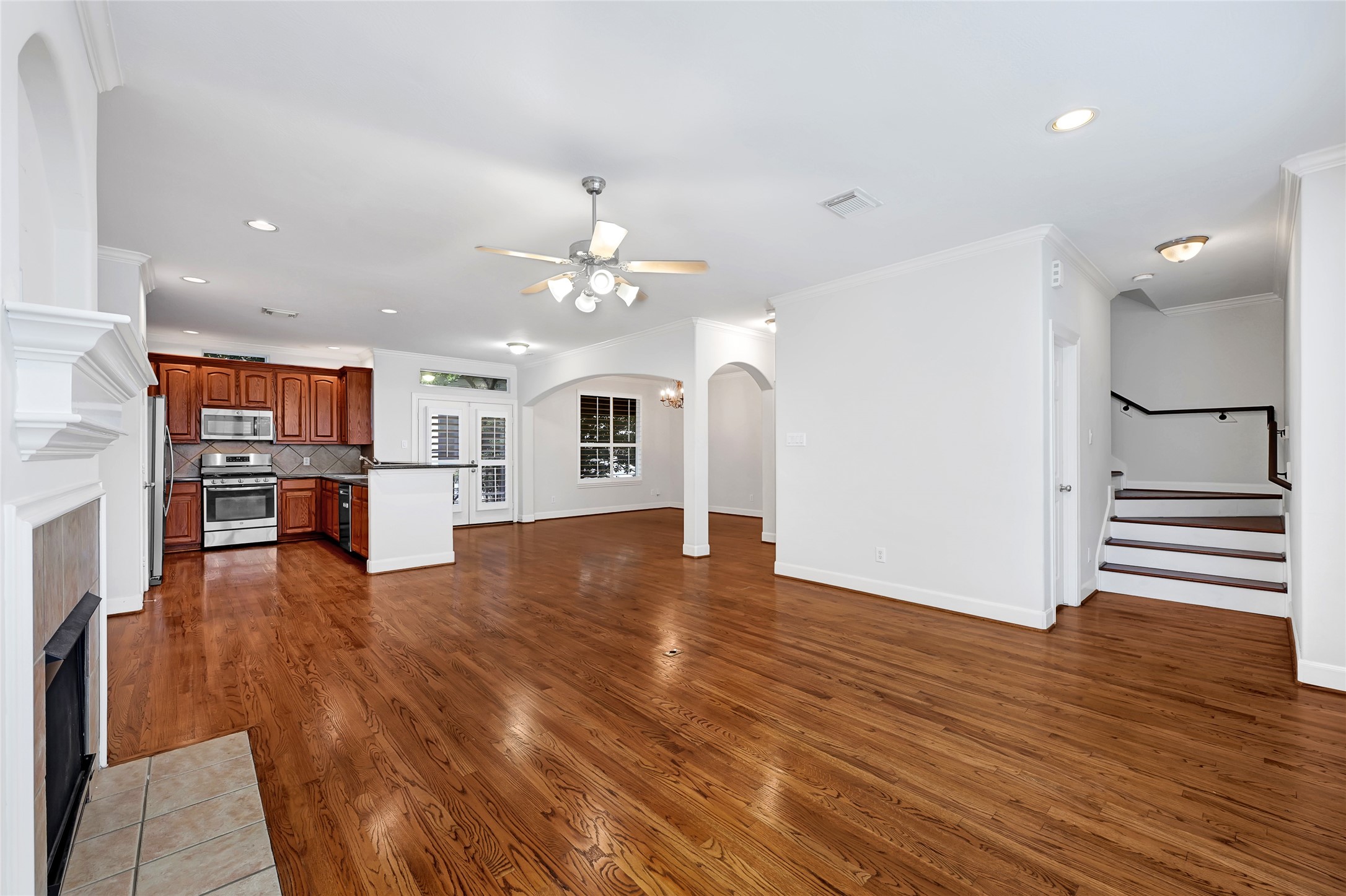 503 Roy Street B Property Photo 11