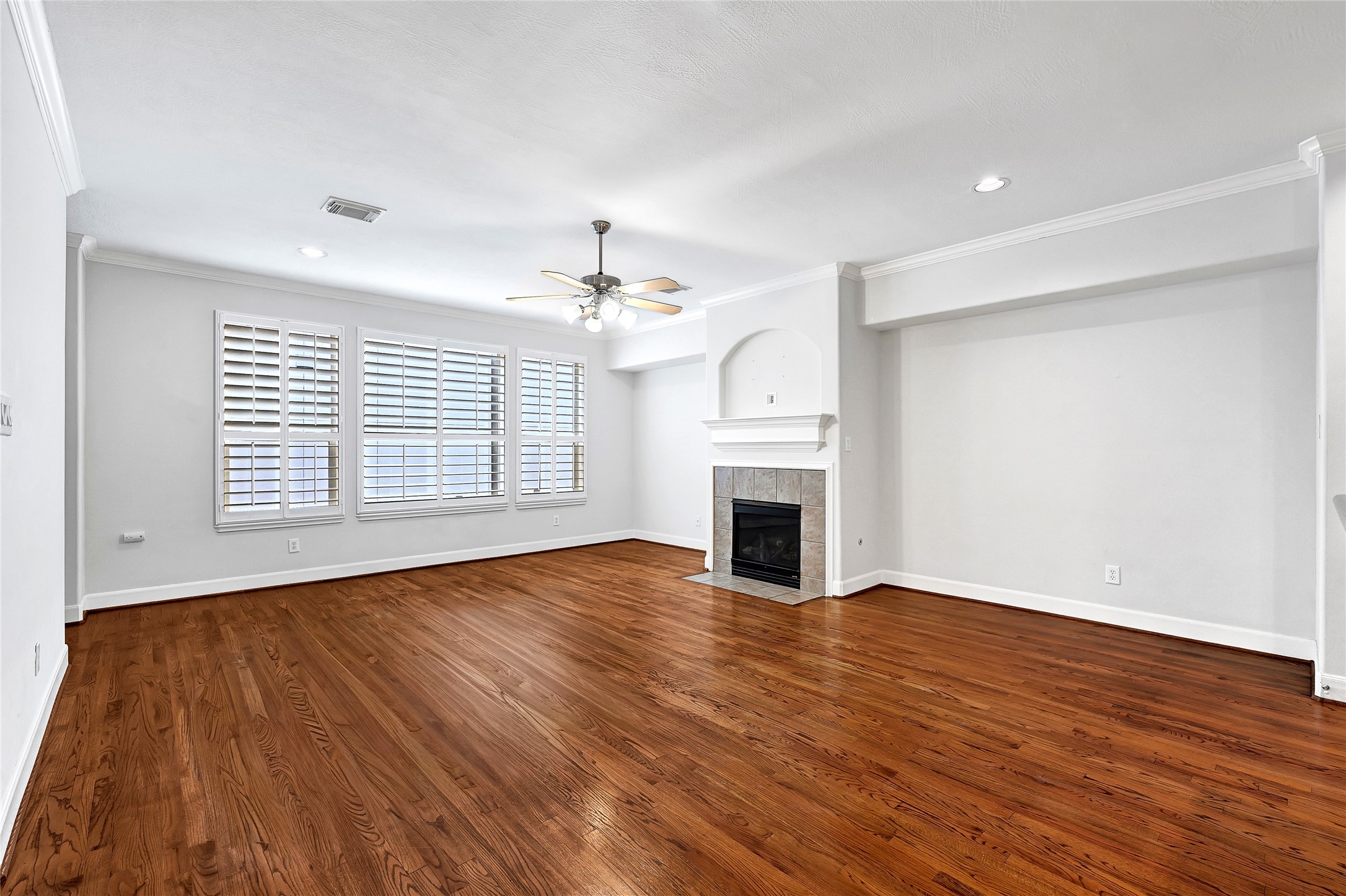 503 Roy Street B Property Photo 12