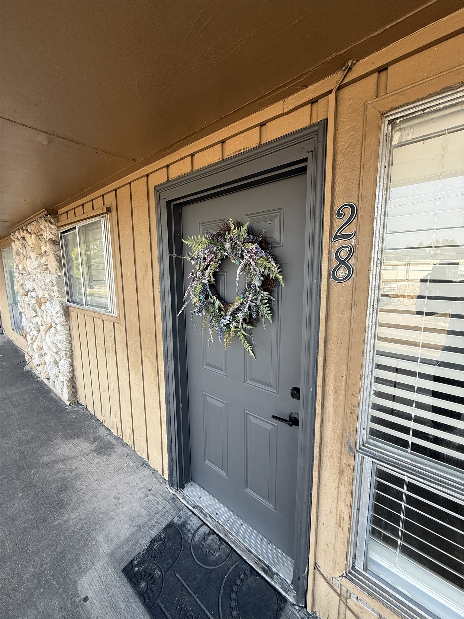 1529 Wirt Road 28 Property Photo 3