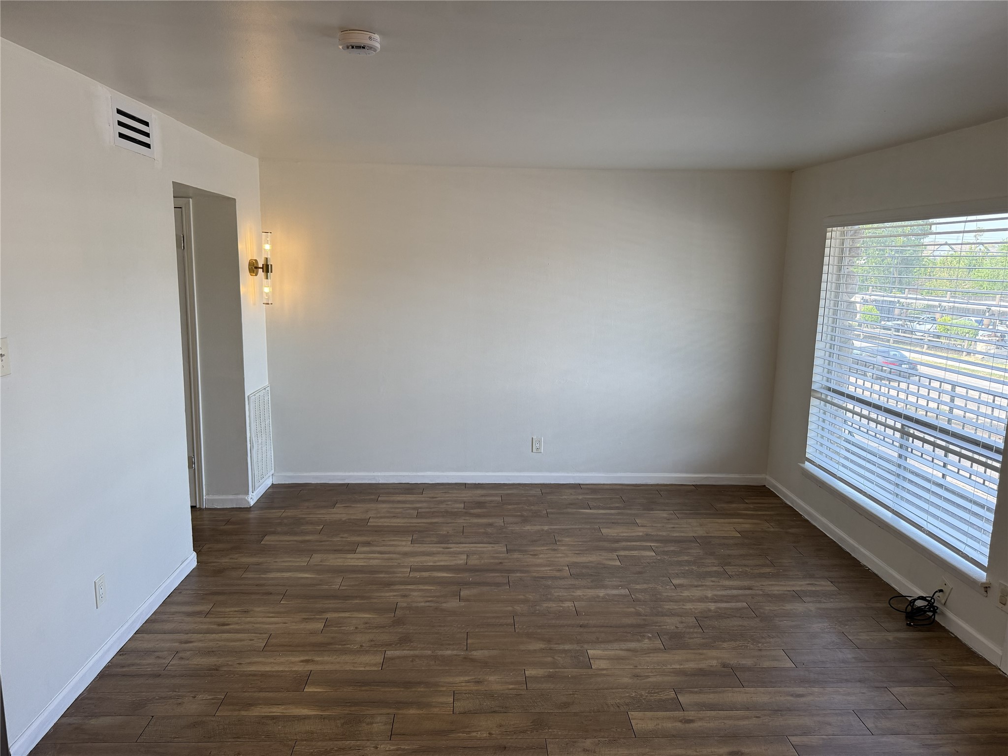 1529 Wirt Road 28 Property Photo 7