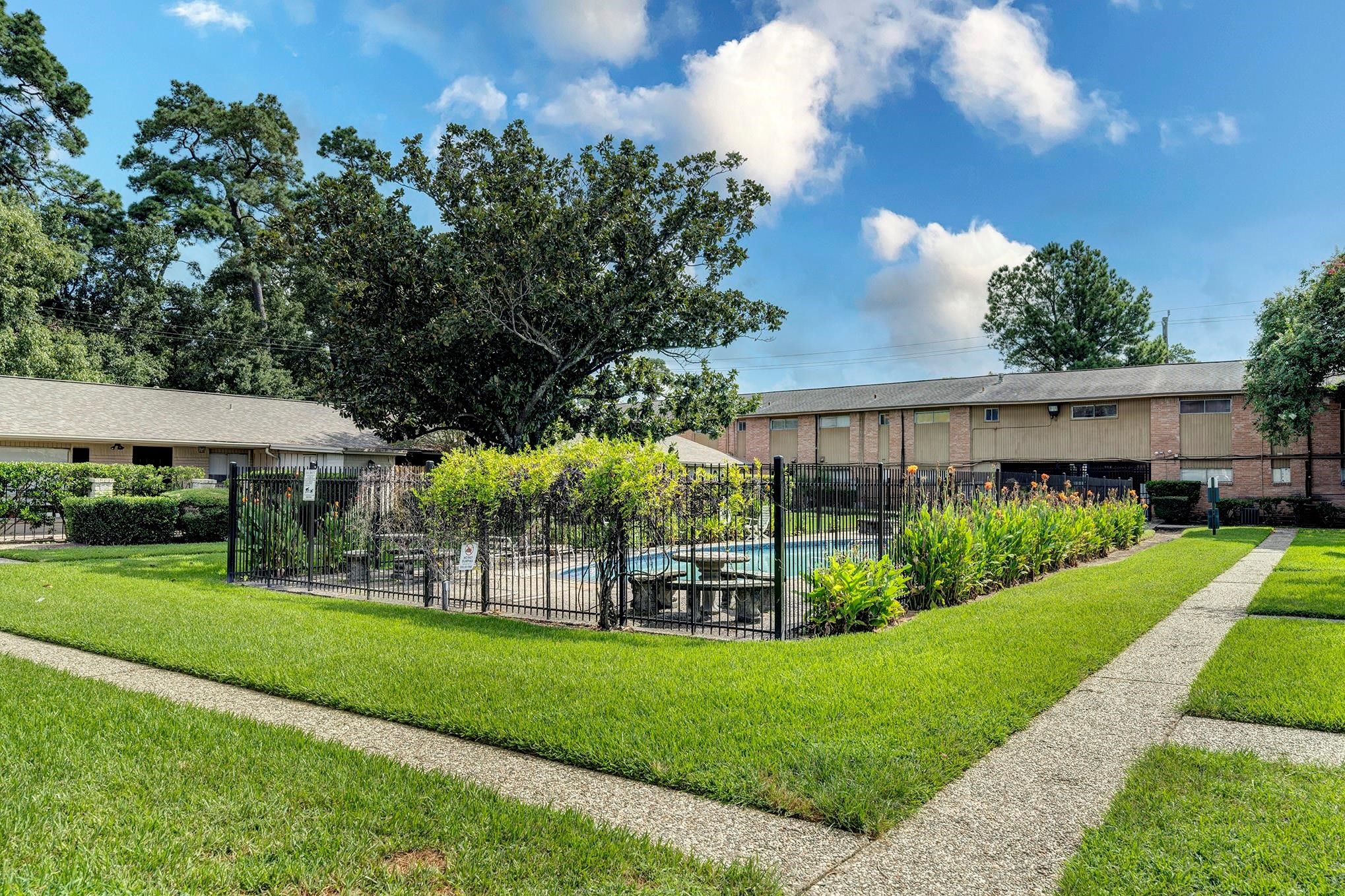 1529 Wirt Road 28 Property Photo 19