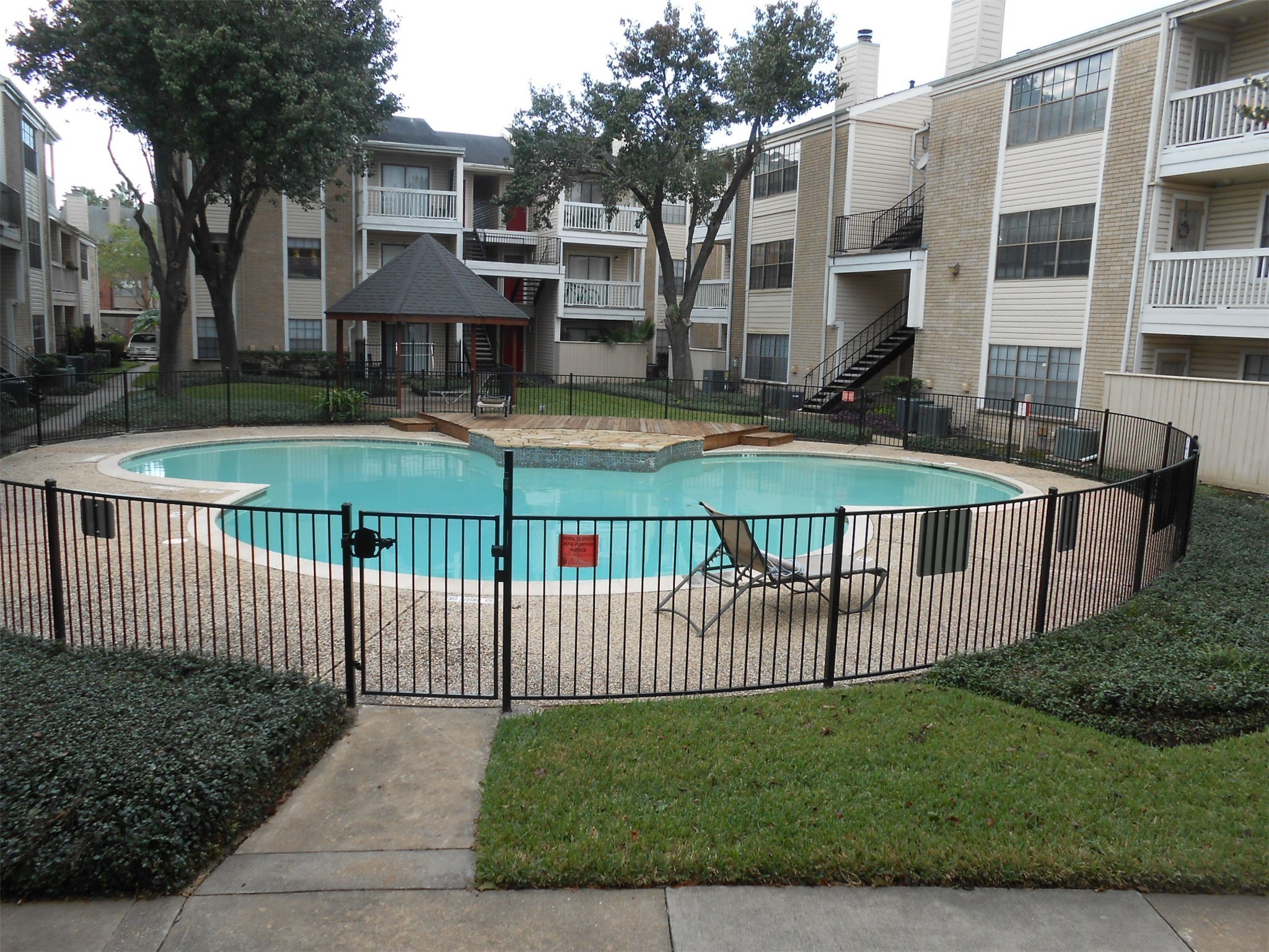 2750 Holly Hall Street 1412 Property Photo 17