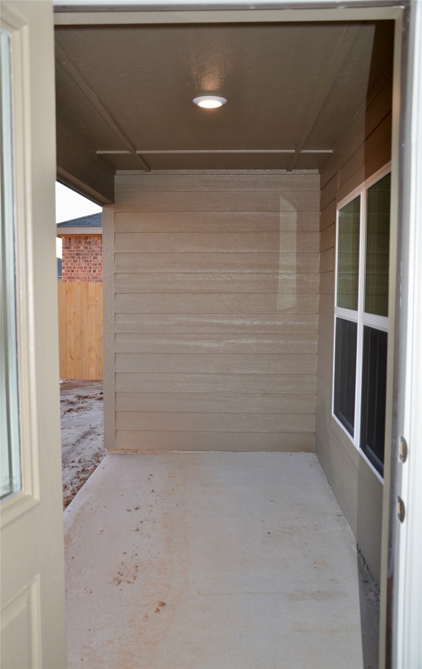 327 Spanish Stone Drive Property Photo 4