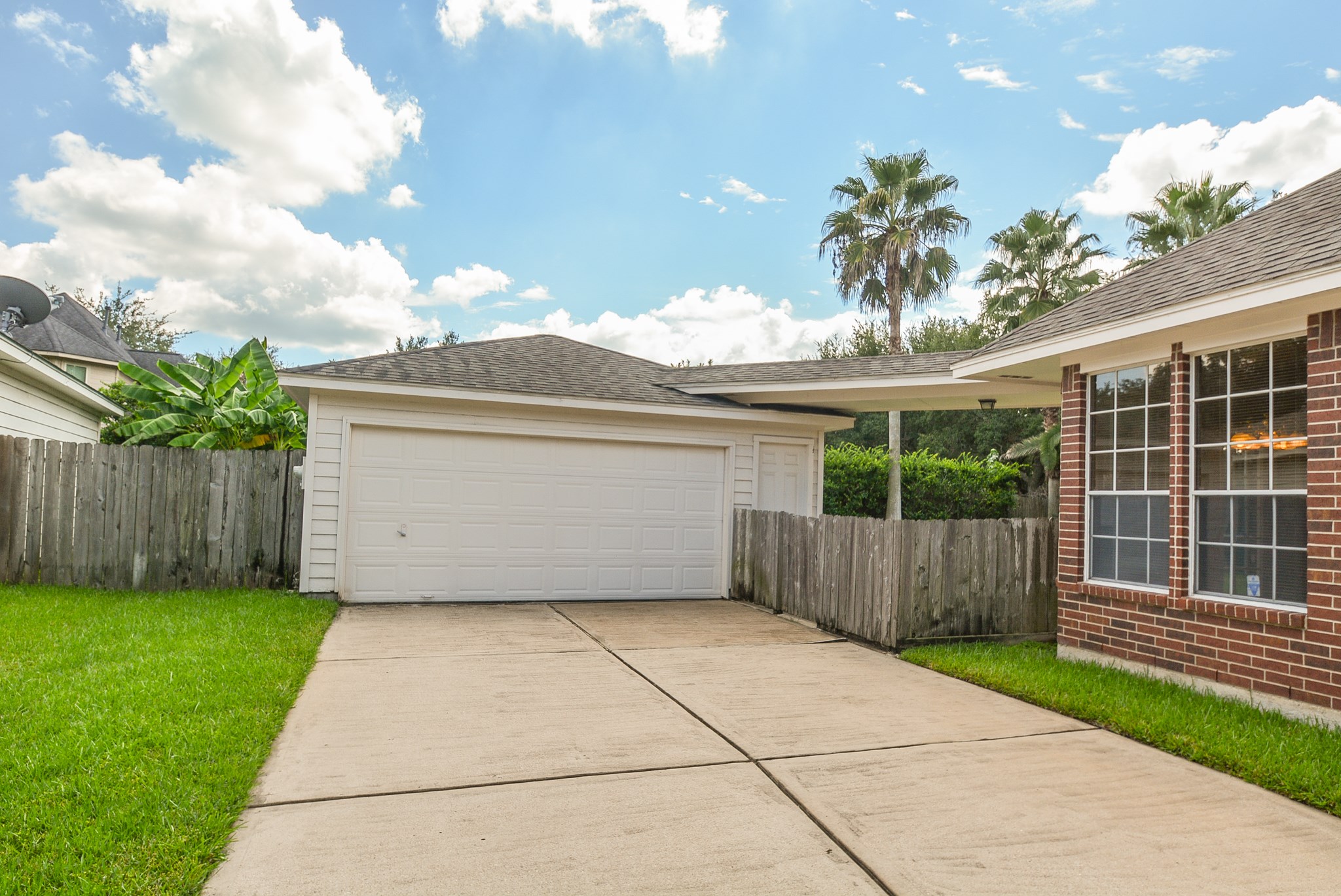 17415 Fountainview Circle Property Photo 19