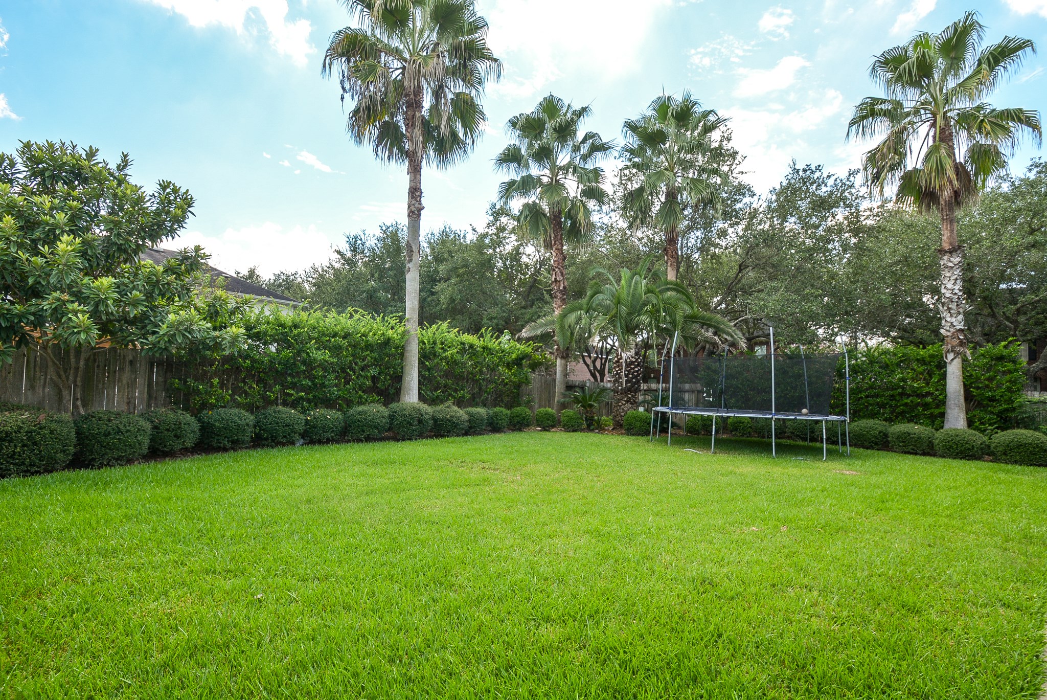 17415 Fountainview Circle Property Photo 25
