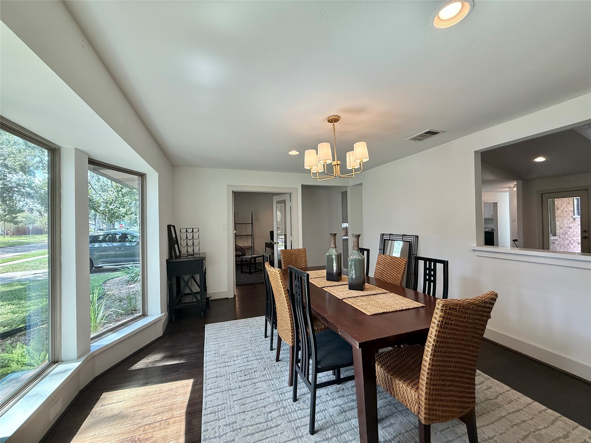 5638 Grape Street Property Photo 11