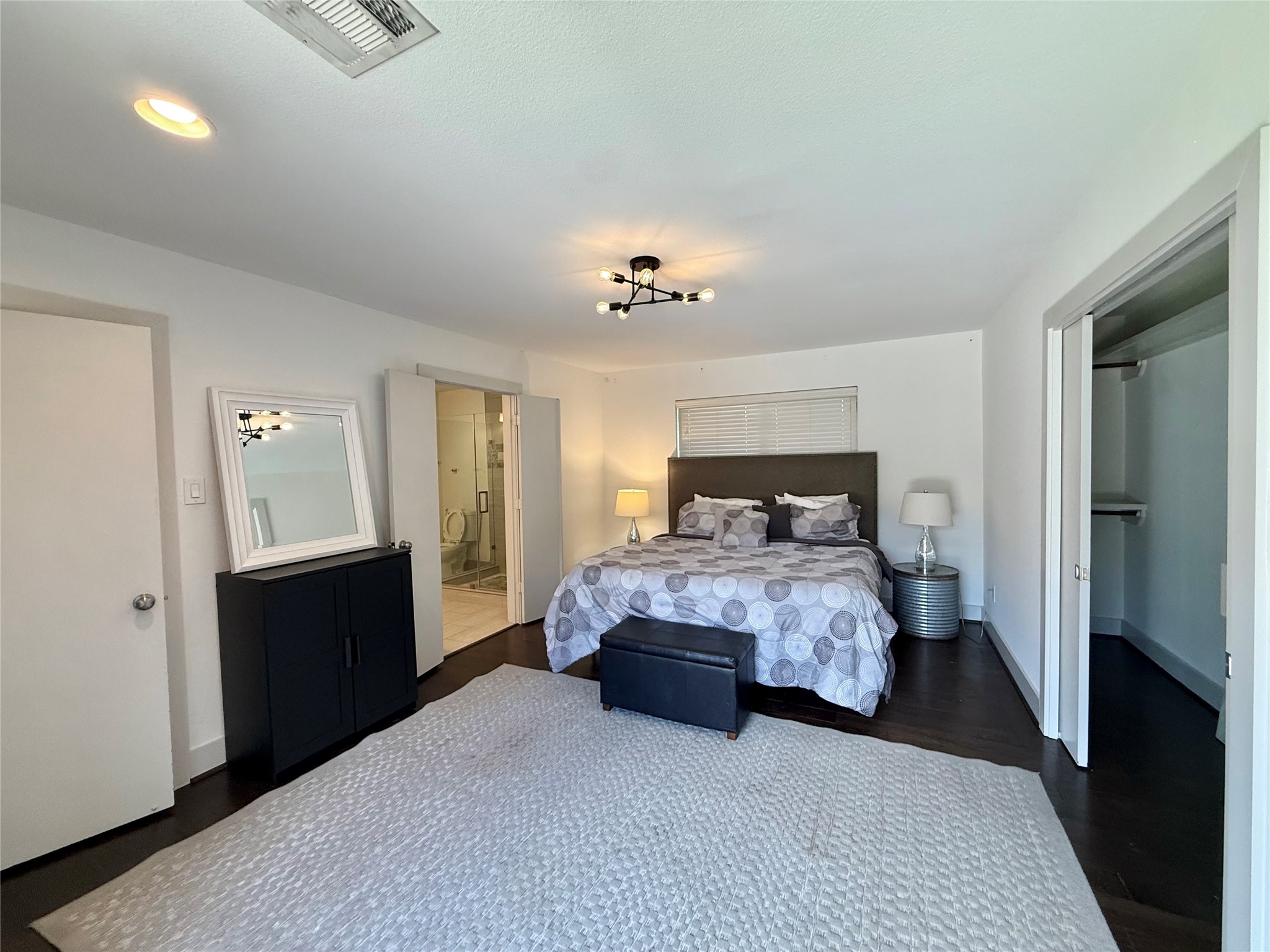 5638 Grape Street Property Photo 16