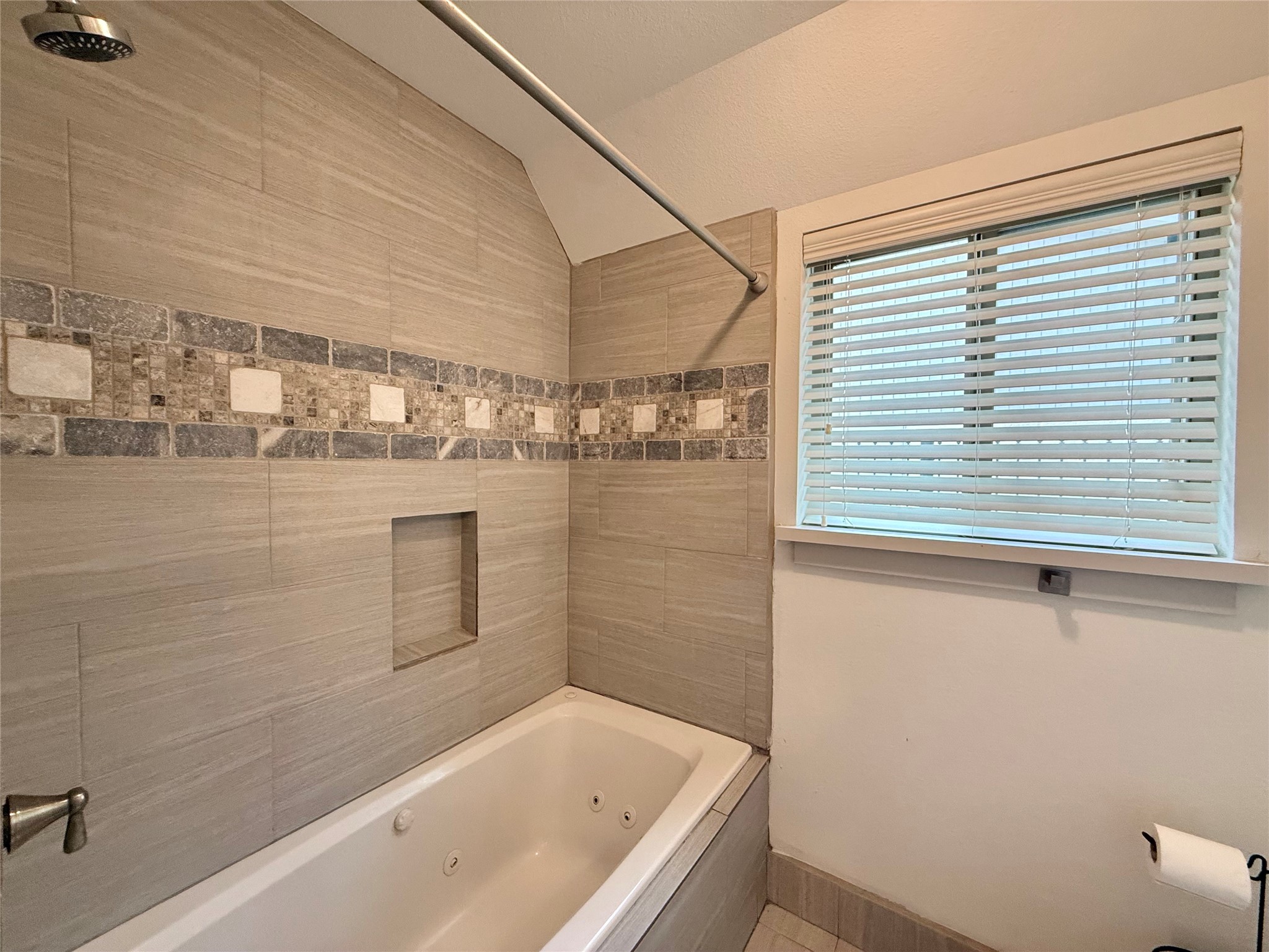 5638 Grape Street Property Photo 25