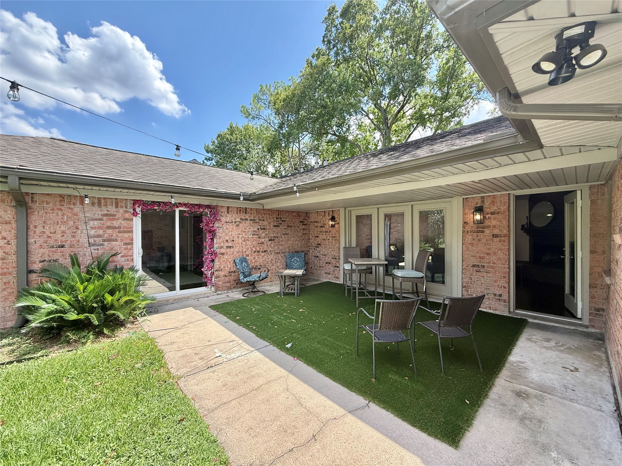 5638 Grape Street Property Photo 31