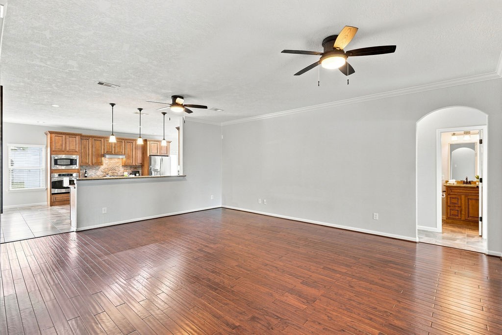 605 Brunswick Drive Property Photo 8