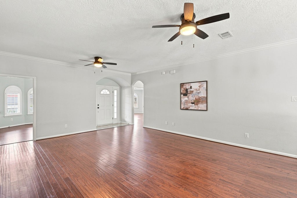 605 Brunswick Drive Property Photo 12