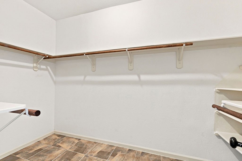 605 Brunswick Drive Property Photo 39