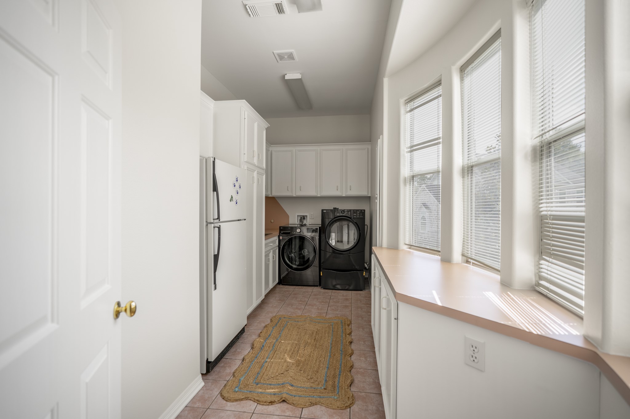 863 Plainwood Drive Property Photo 32