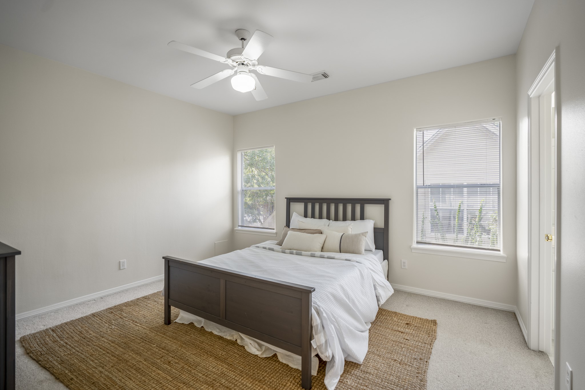 863 Plainwood Drive Property Photo 35