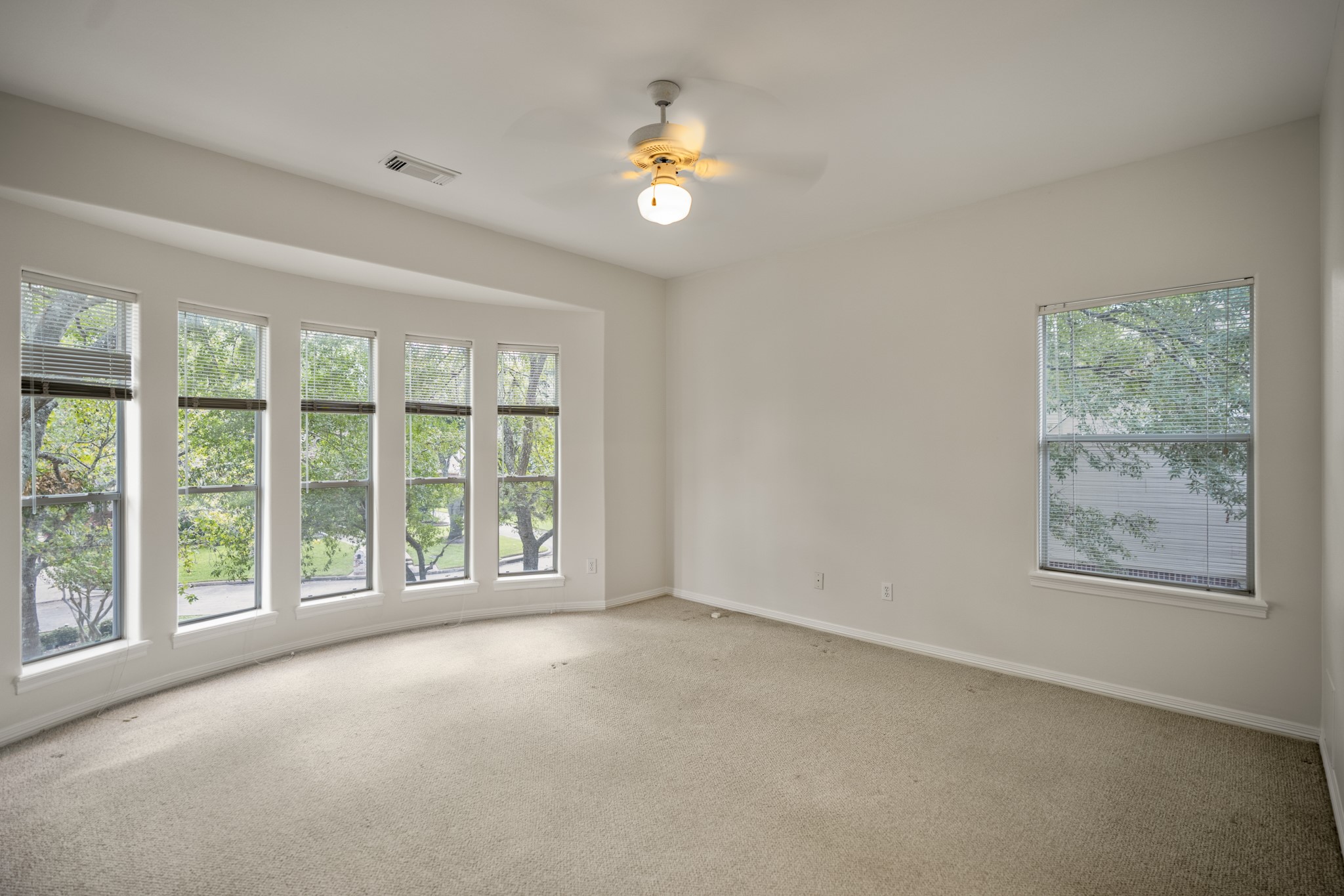 863 Plainwood Drive Property Photo 37