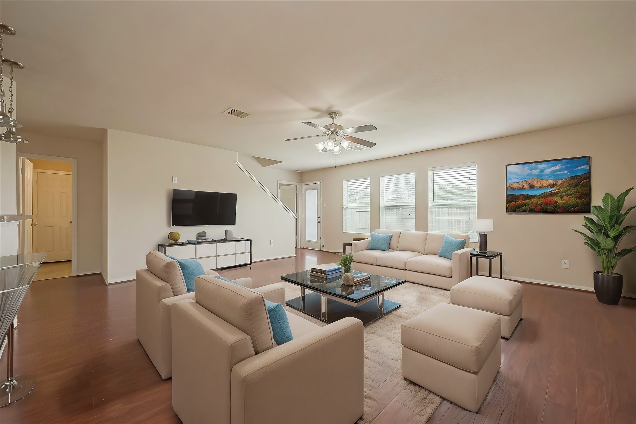 13510 Dahlia Green Way Property Photo 4