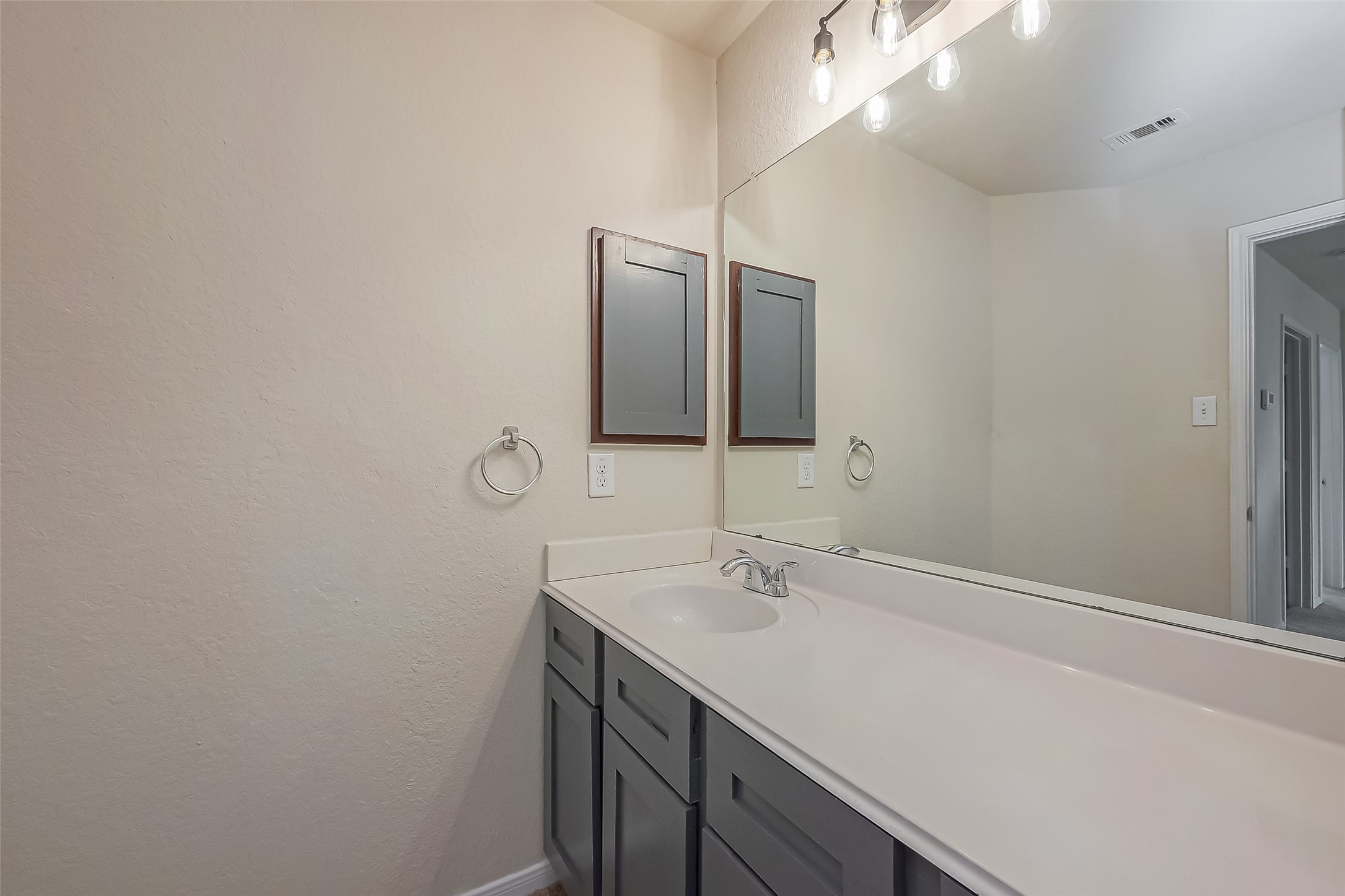 13510 Dahlia Green Way Property Photo 32