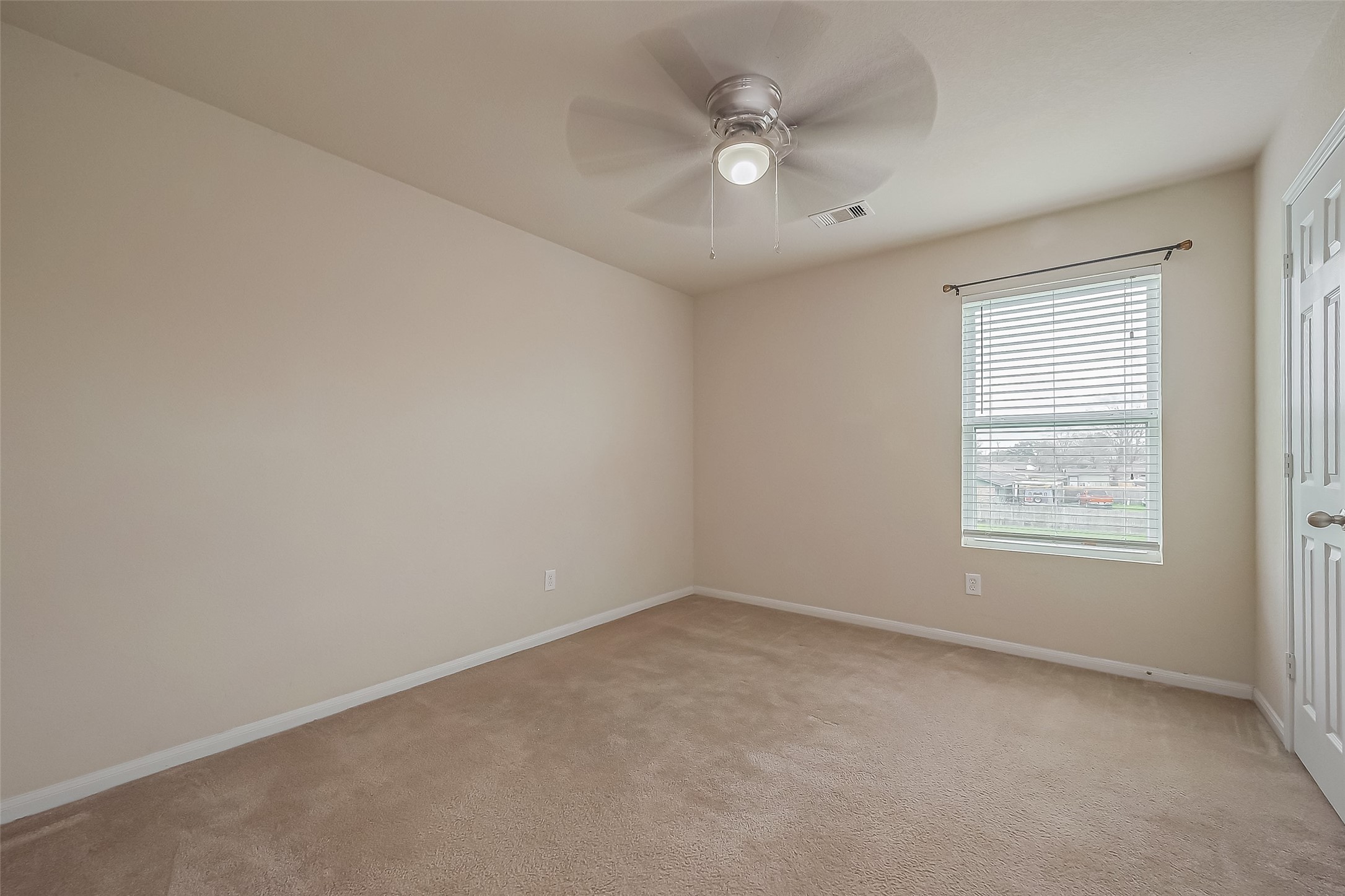 13510 Dahlia Green Way Property Photo 34