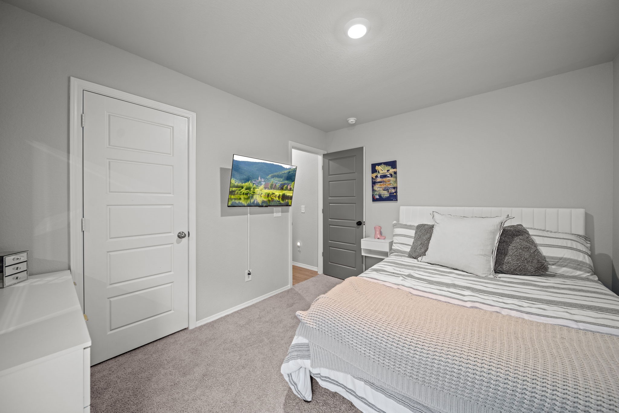 14346 High Hill Drive Property Photo 14