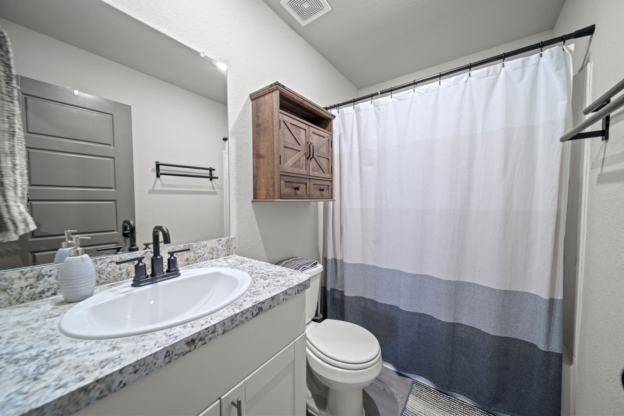 14346 High Hill Drive Property Photo 16