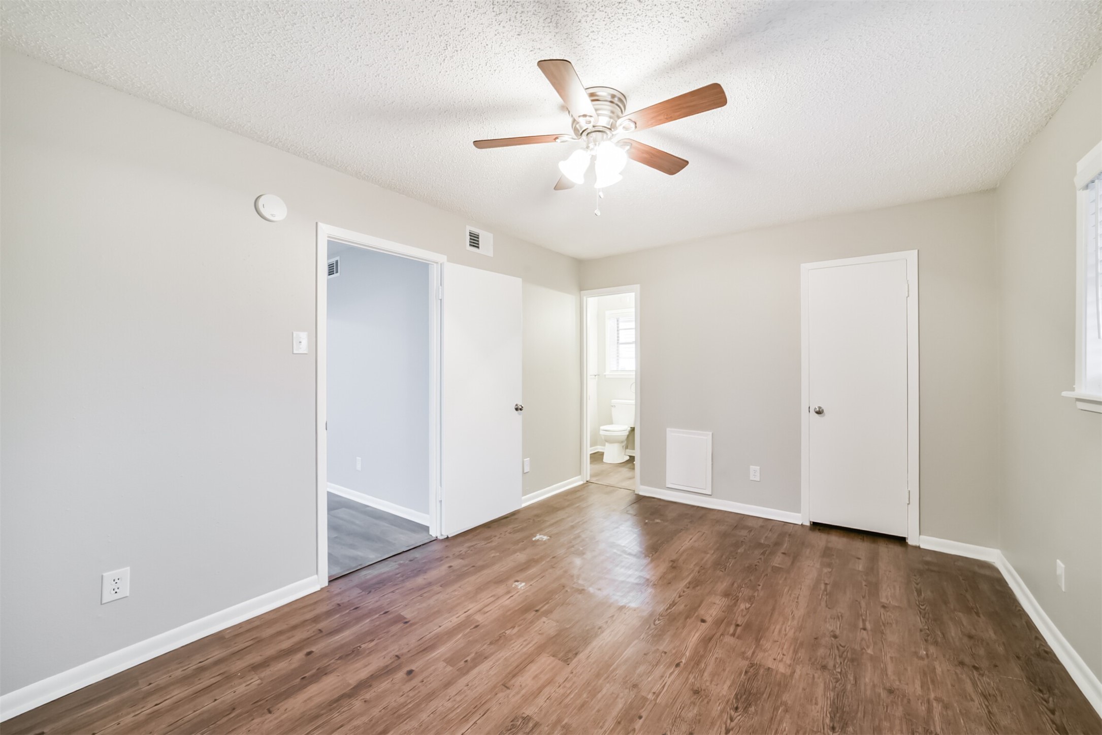 1320 Barak Lane A Property Photo 3