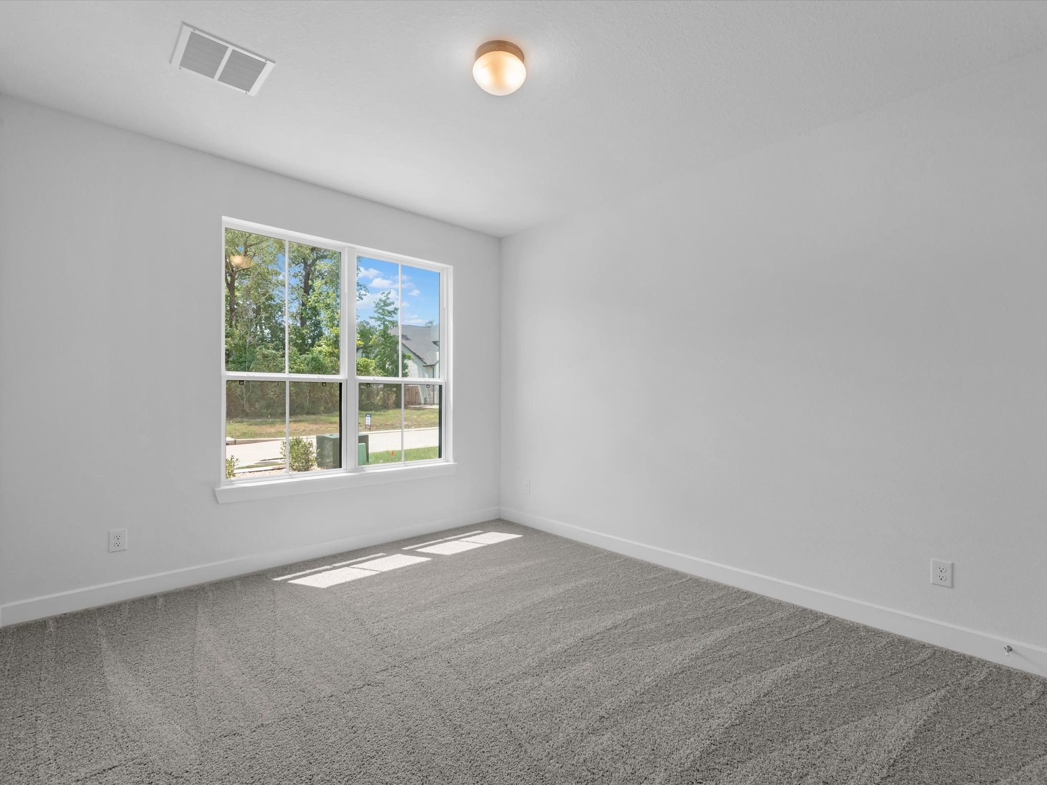 1926 Keen Street Property Photo 13