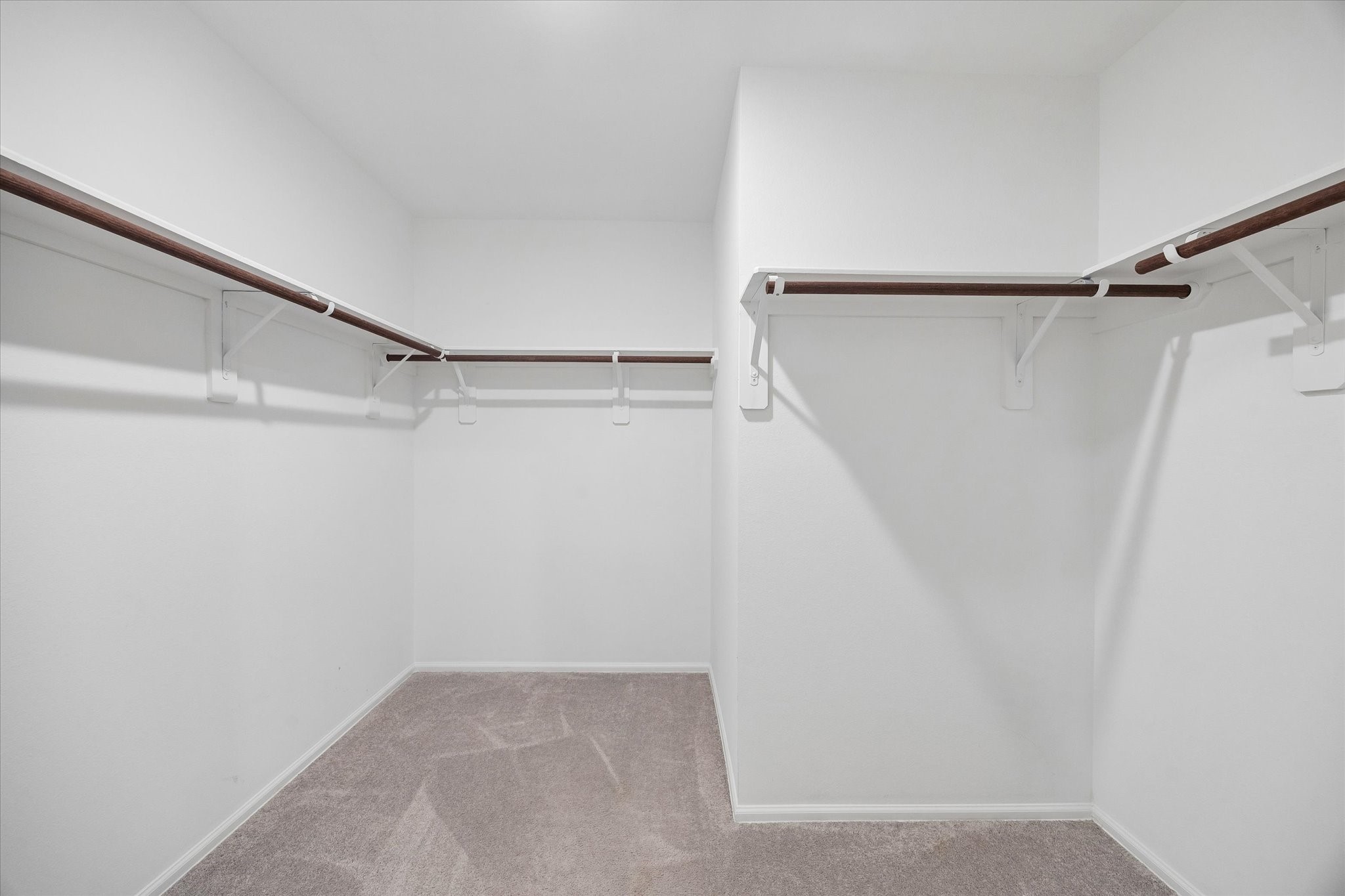 328 Riverwood Village Lane Property Photo 13