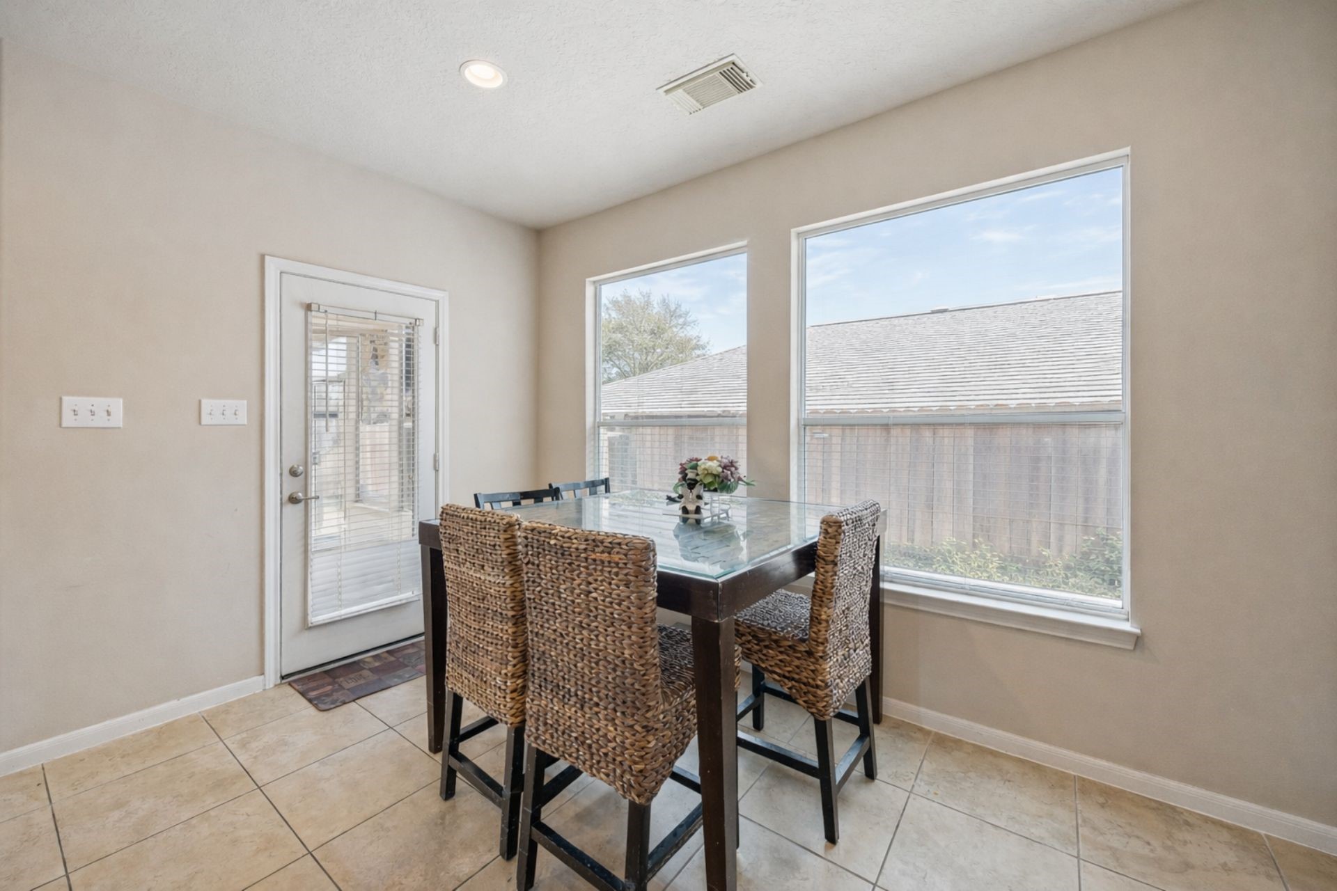 4635 Countrymeadows Drive Property Photo 7