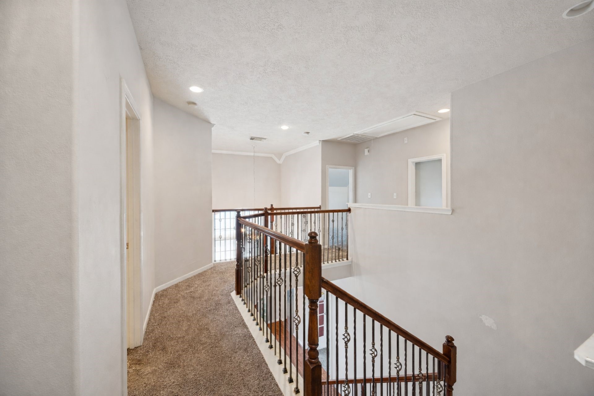 4635 Countrymeadows Drive Property Photo 21