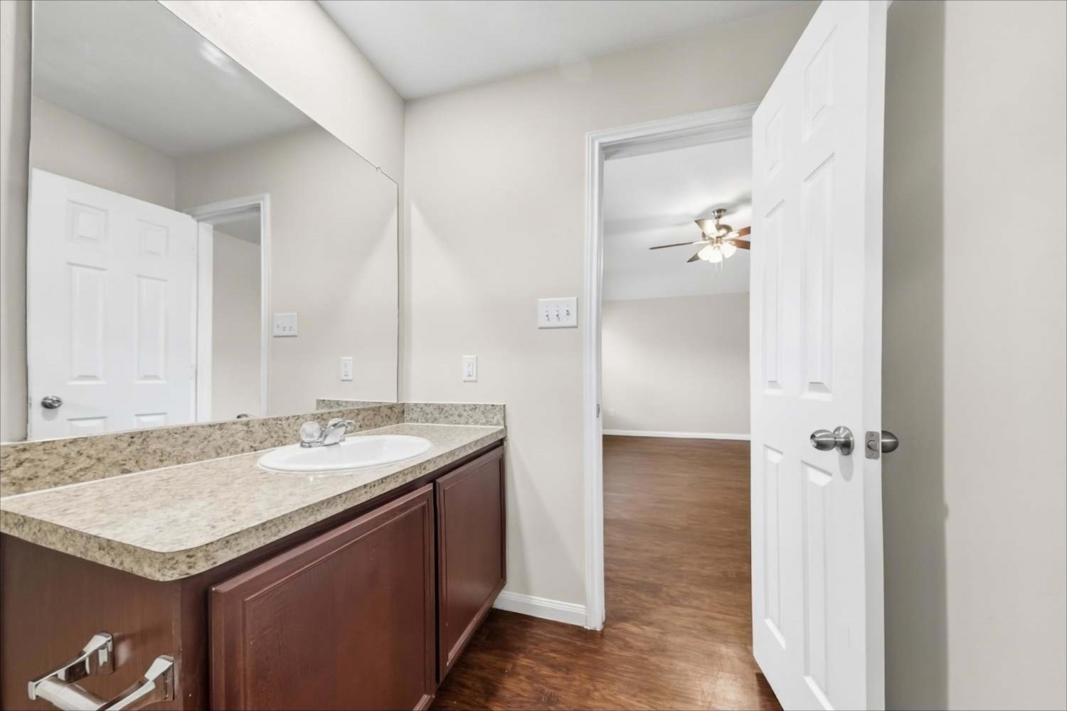 12623 Mountain Daisy Road Property Photo 12