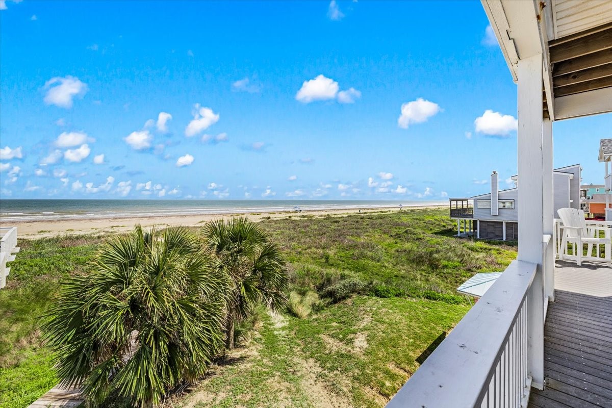 22805 Gulf Drive Property Photo 3