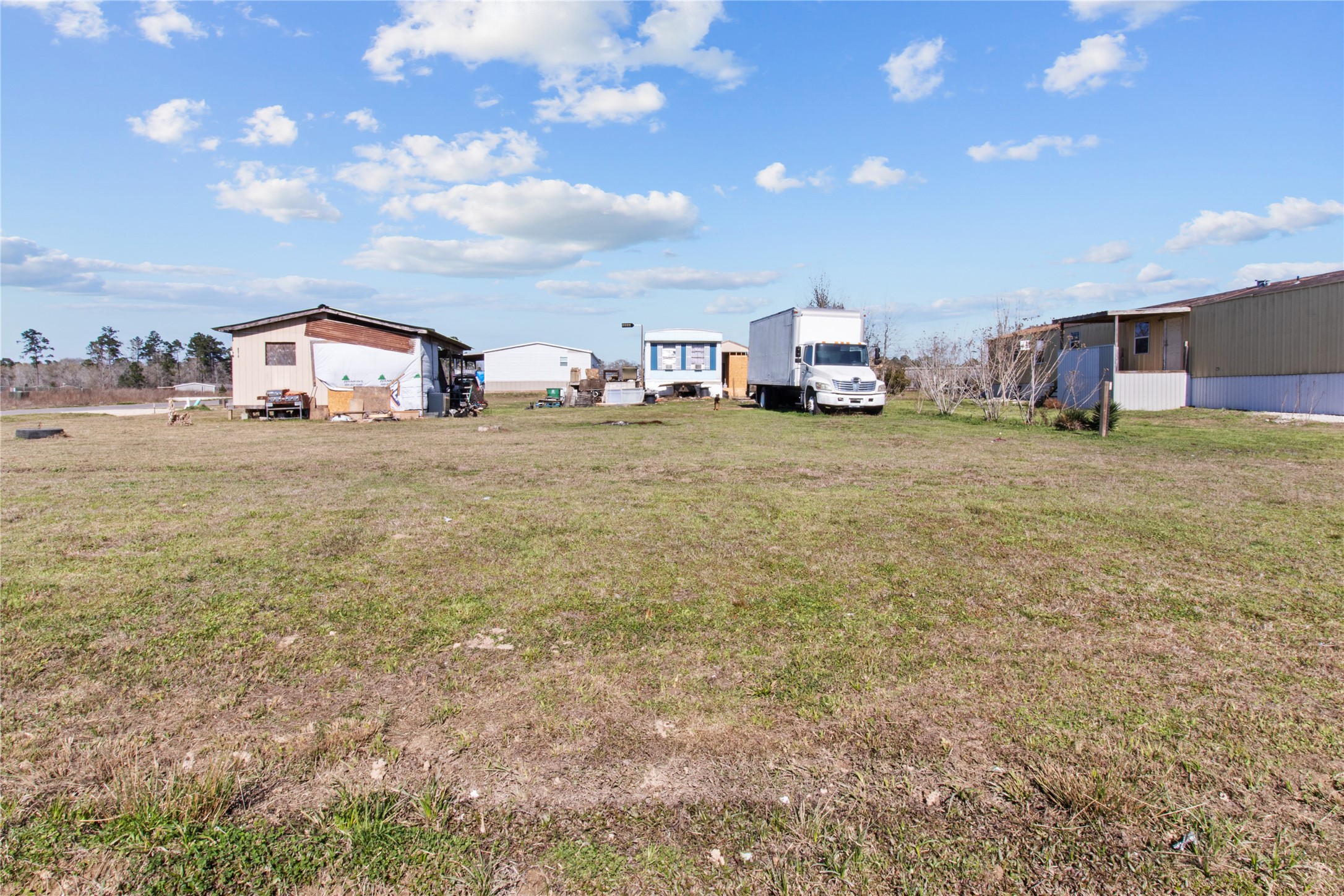 5615 Road 3550 Property Photo 5