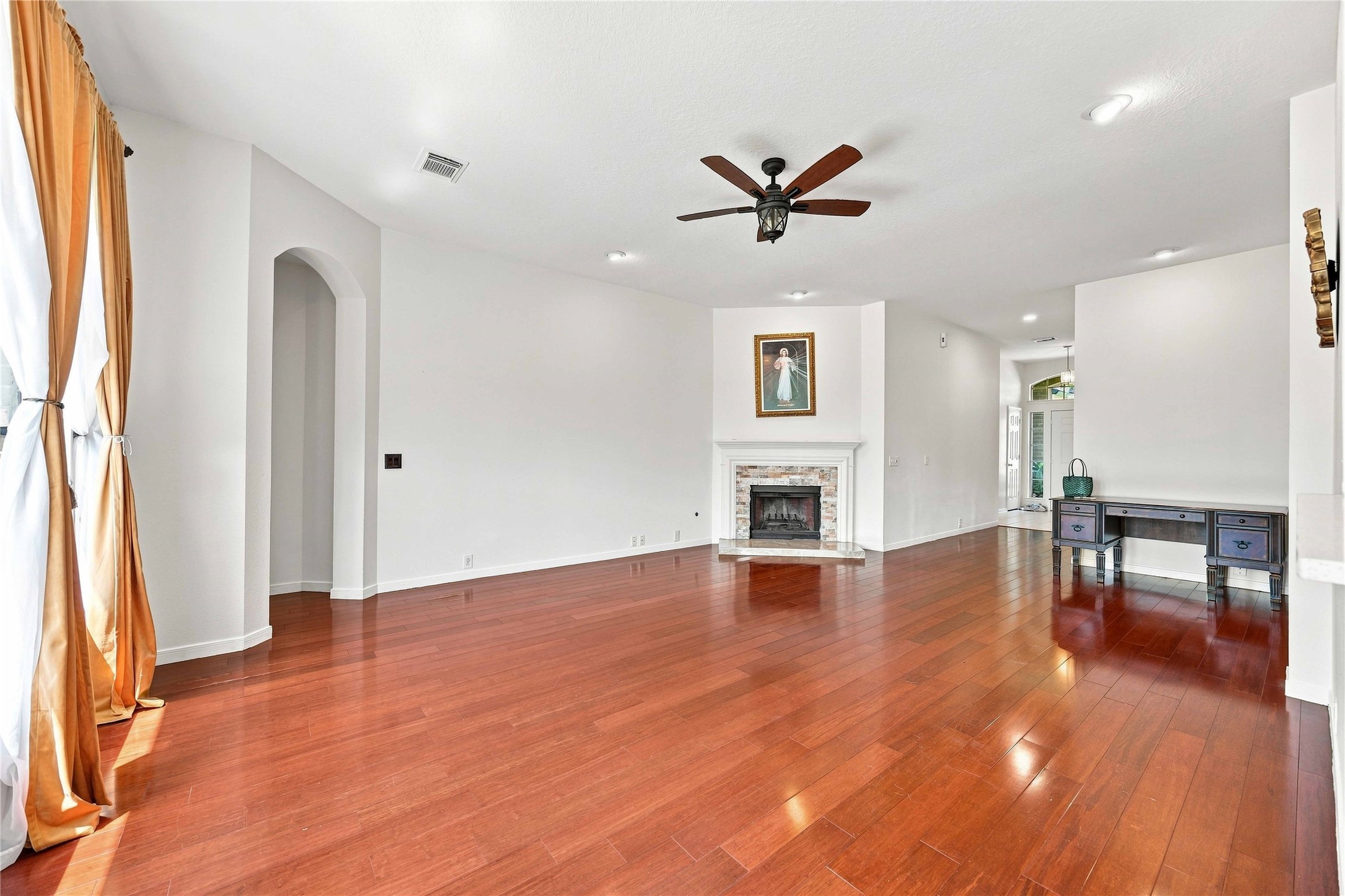6138 Kristen Park Lane Property Photo 6