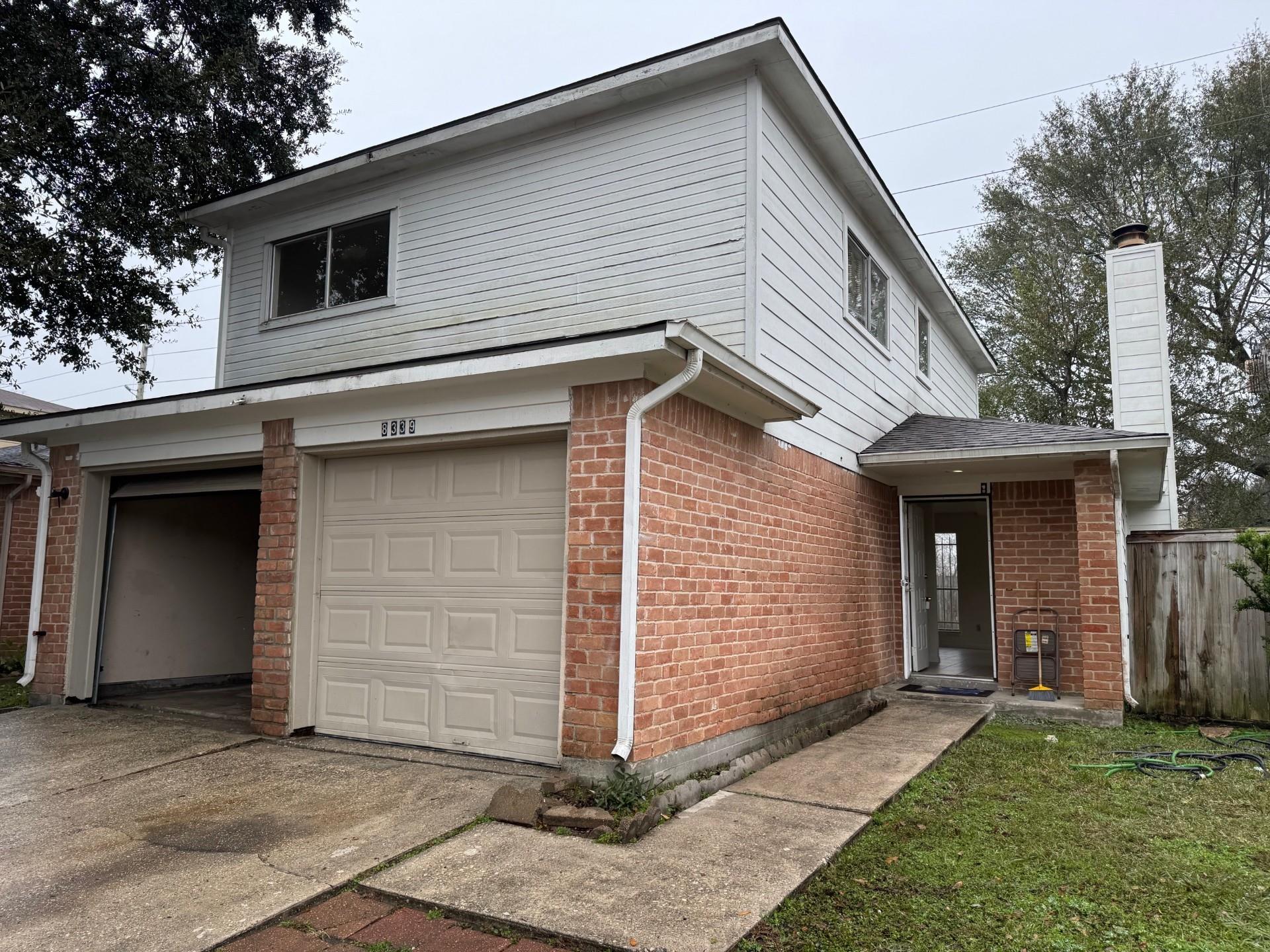 8339 E Ridge Drive Property Photo 2