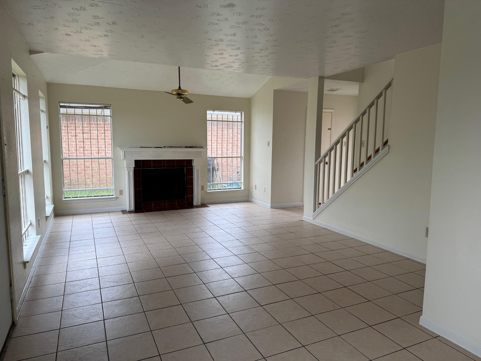 8339 E Ridge Drive Property Photo 3