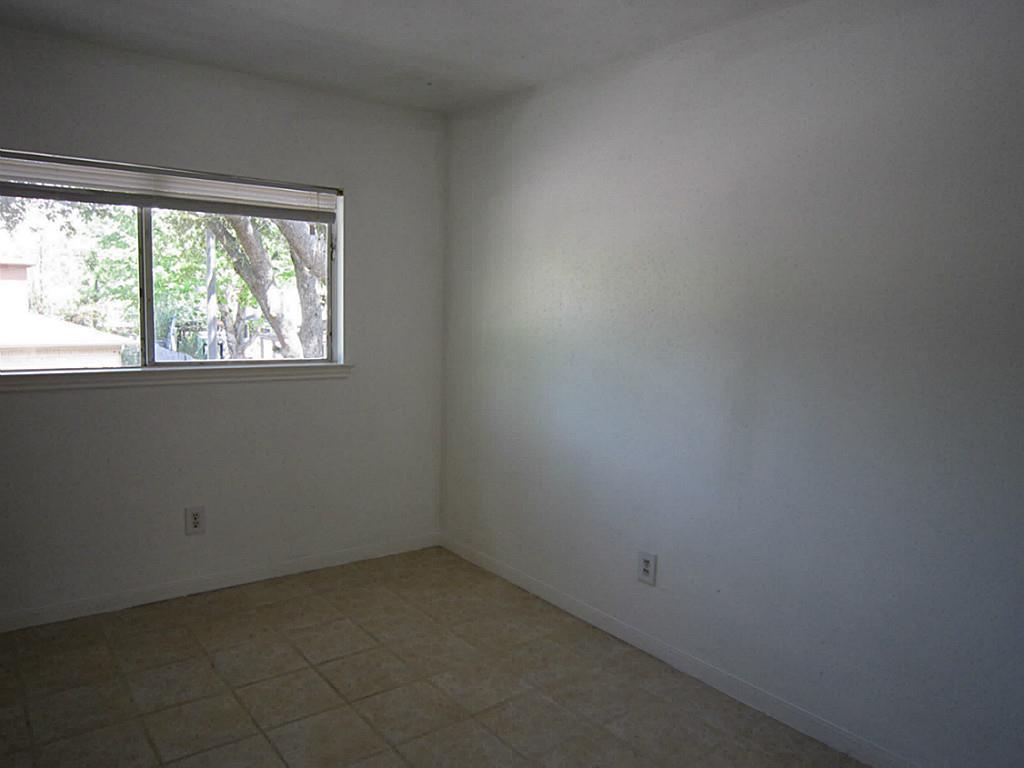 8339 E Ridge Drive Property Photo 12