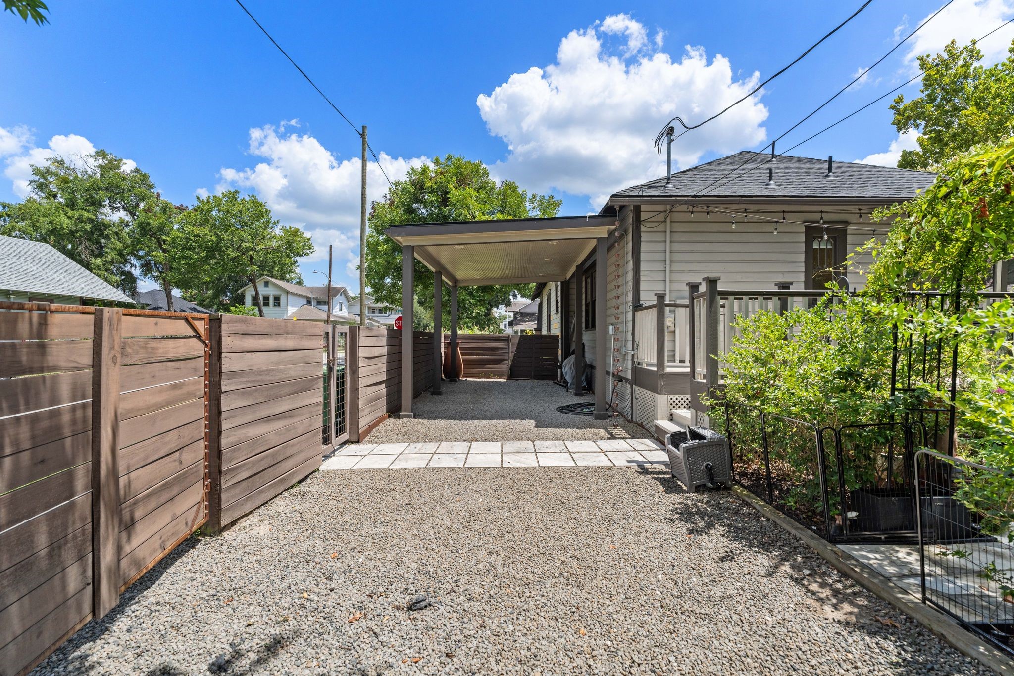 611 Enid Street Property Photo 26