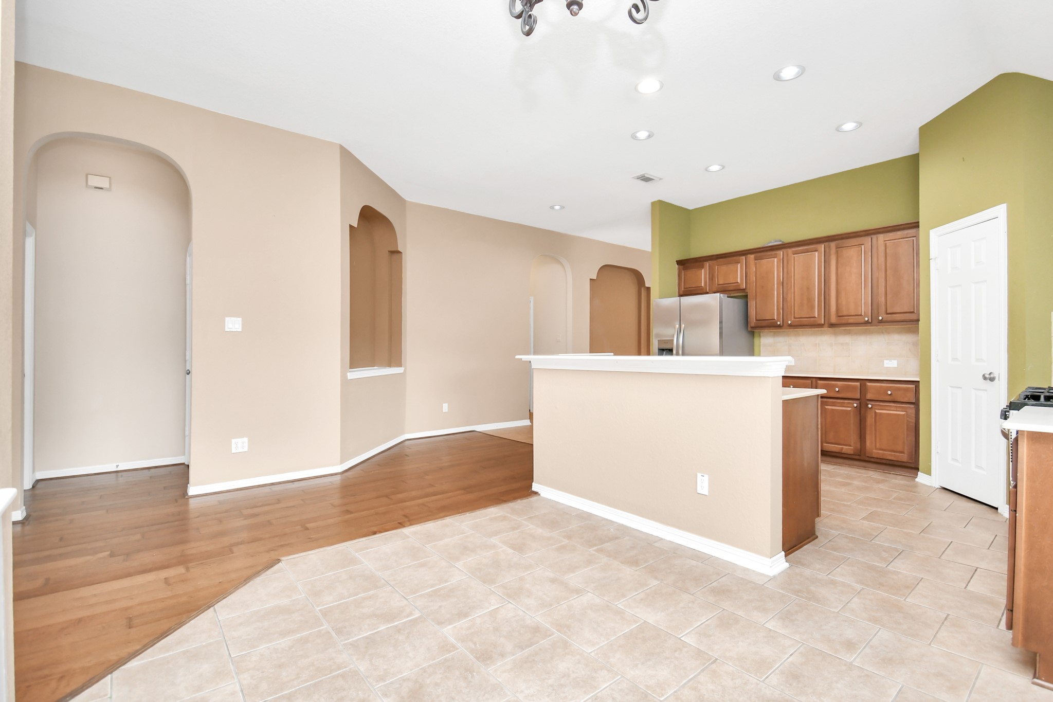 7303 Slippery Elm Lane Property Photo 18
