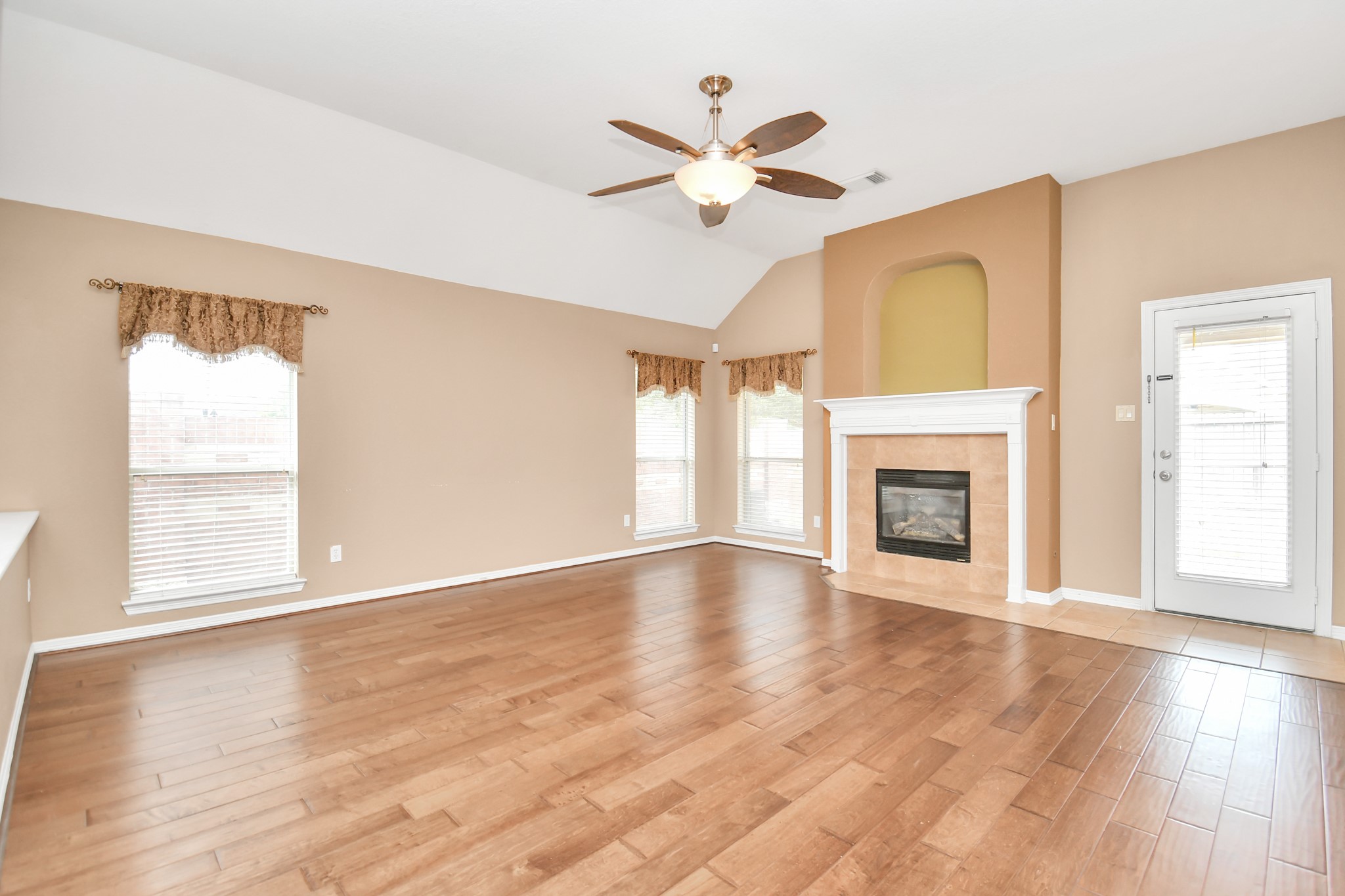 7303 Slippery Elm Lane Property Photo 20