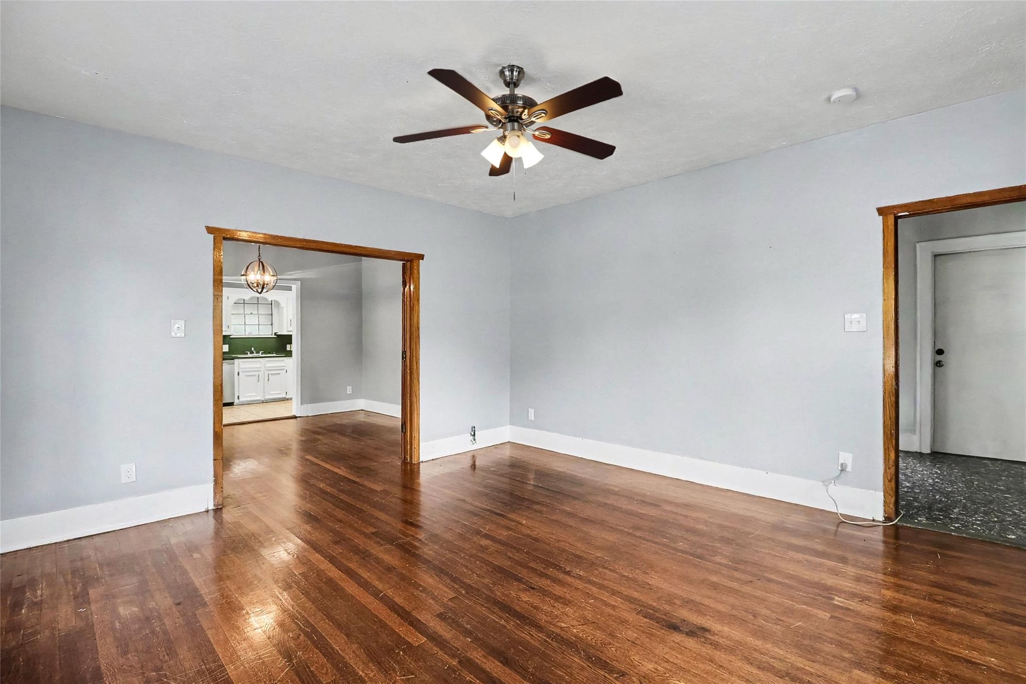 5121 Polk Street 1 Property Photo 3