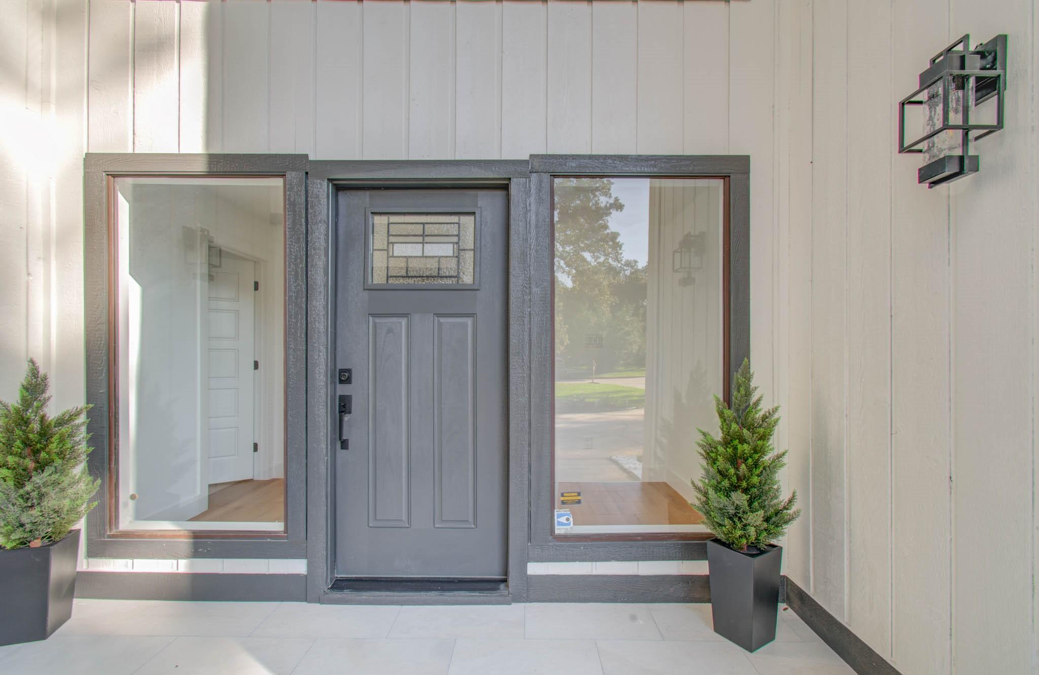 8018 Pine Cup Circle Property Photo 3